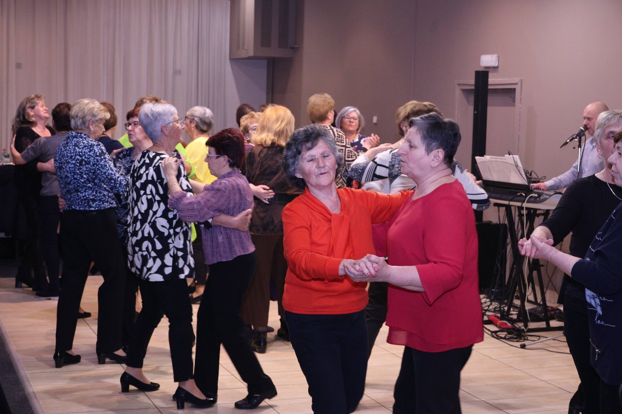 Udruga Priločko srce – dan žena 2025 (4) Udruga Priločko srce – dan žena 2025 (4)