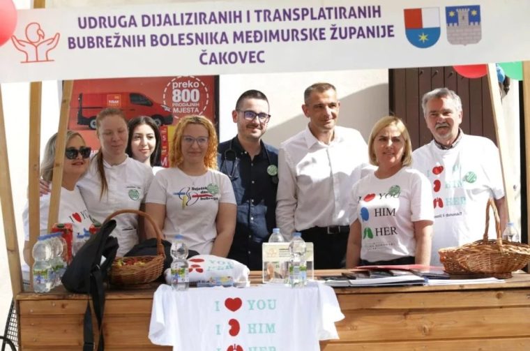 Udruga dijaliziranih i transplantiranih bubrežnih bolesnika Međimurja- NACIONALNI DAN DARIVANJA I PREDAĐIVANJA ORGANA I TKIVA (5) Udruga dijaliziranih i transplantiranih bubrežnih bolesnika Međimurja- NACIONALNI DAN DARIVANJA I PREDAĐIVANJA ORGANA I TKIVA (5)