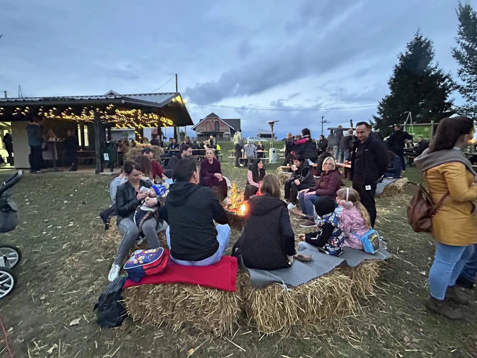 Udruga mladih Podbrest oduševila posjetitelje Kestenijade (4)