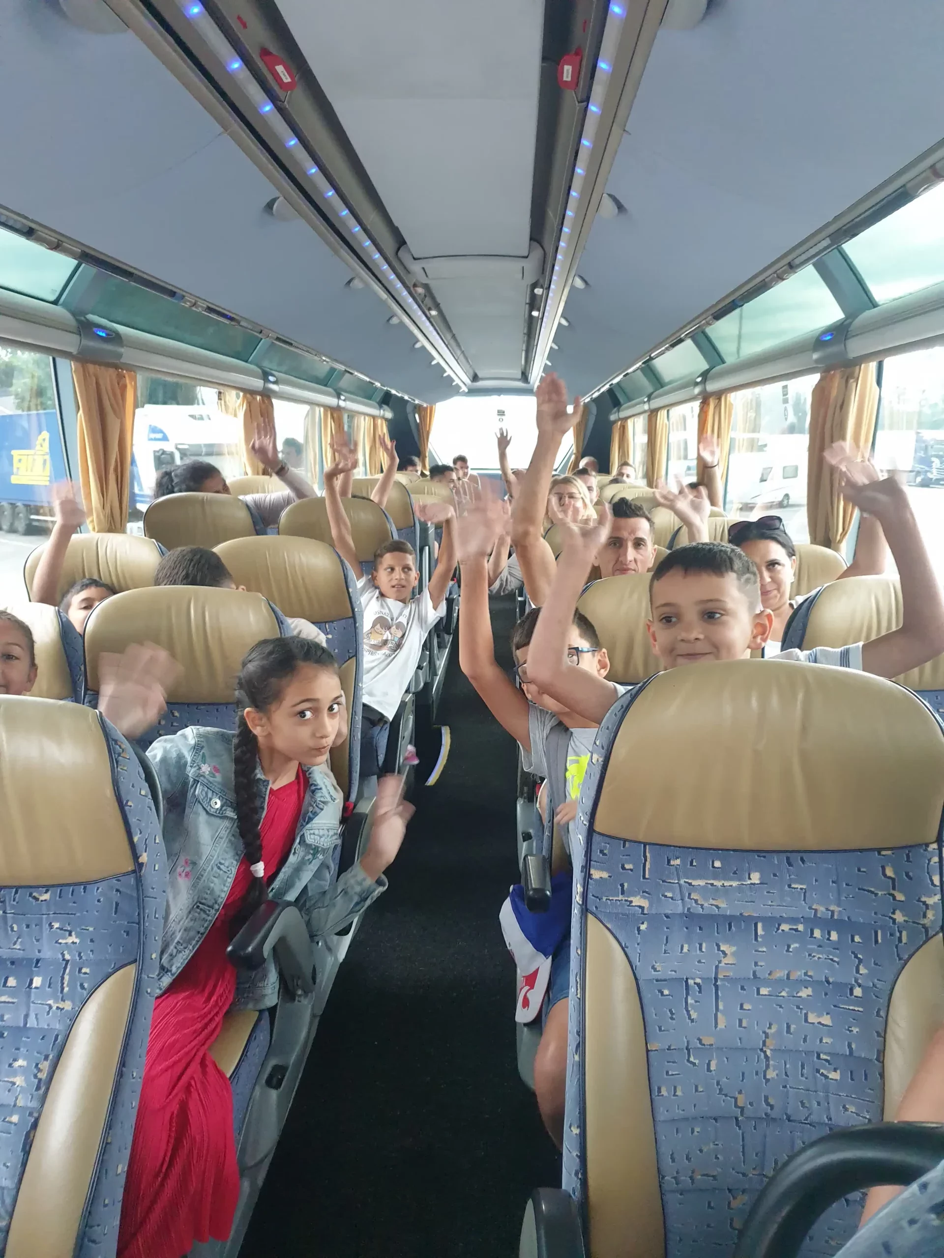 Udruga udomitelja djece Međimurja izlet u Novi Vinodolski (2) Udruga udomitelja djece Međimurja izlet u Novi Vinodolski (2)