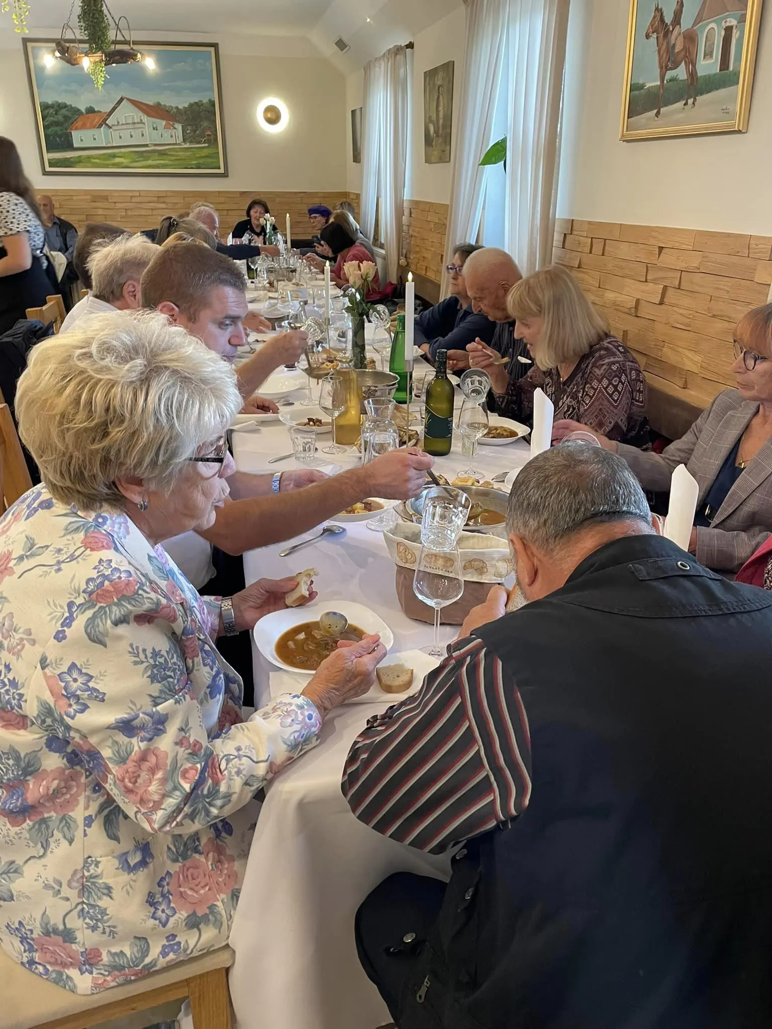 Udruga umirovljenika Grada Čakovca posjetila prijatelje iz Slovenije (4) Udruga umirovljenika Grada Čakovca posjetila prijatelje iz Slovenije (4)