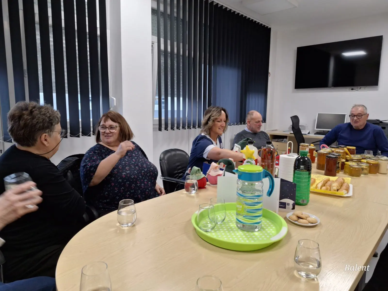 Udruga umirovljenika Prelog posjet Odjelu pedijatrije (6) Udruga umirovljenika Prelog posjet Odjelu pedijatrije (6)