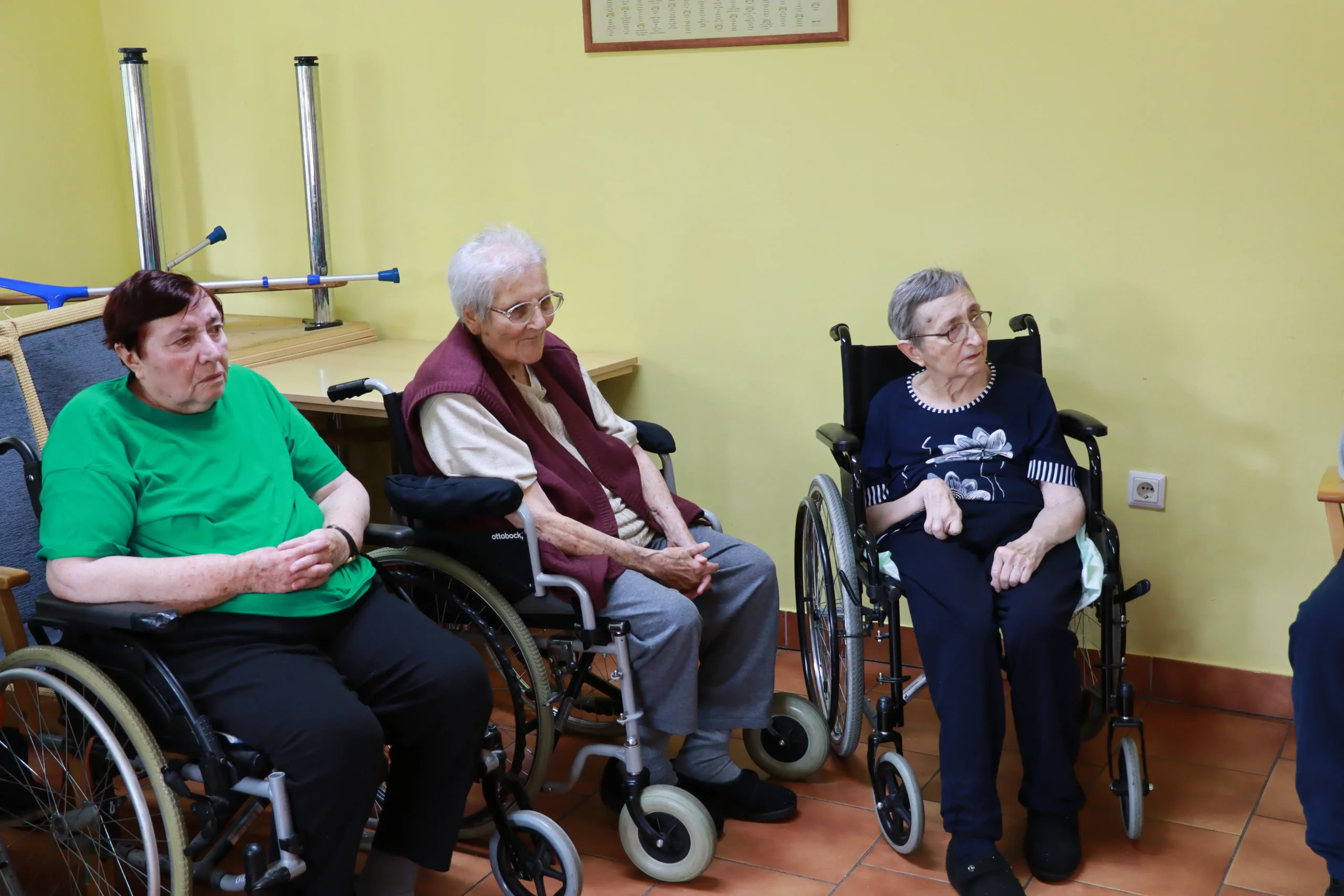 Udruga umirovljenika Preloga posjetila Dom za starije Strahija (1) Udruga umirovljenika Preloga posjetila Dom za starije Strahija (1)