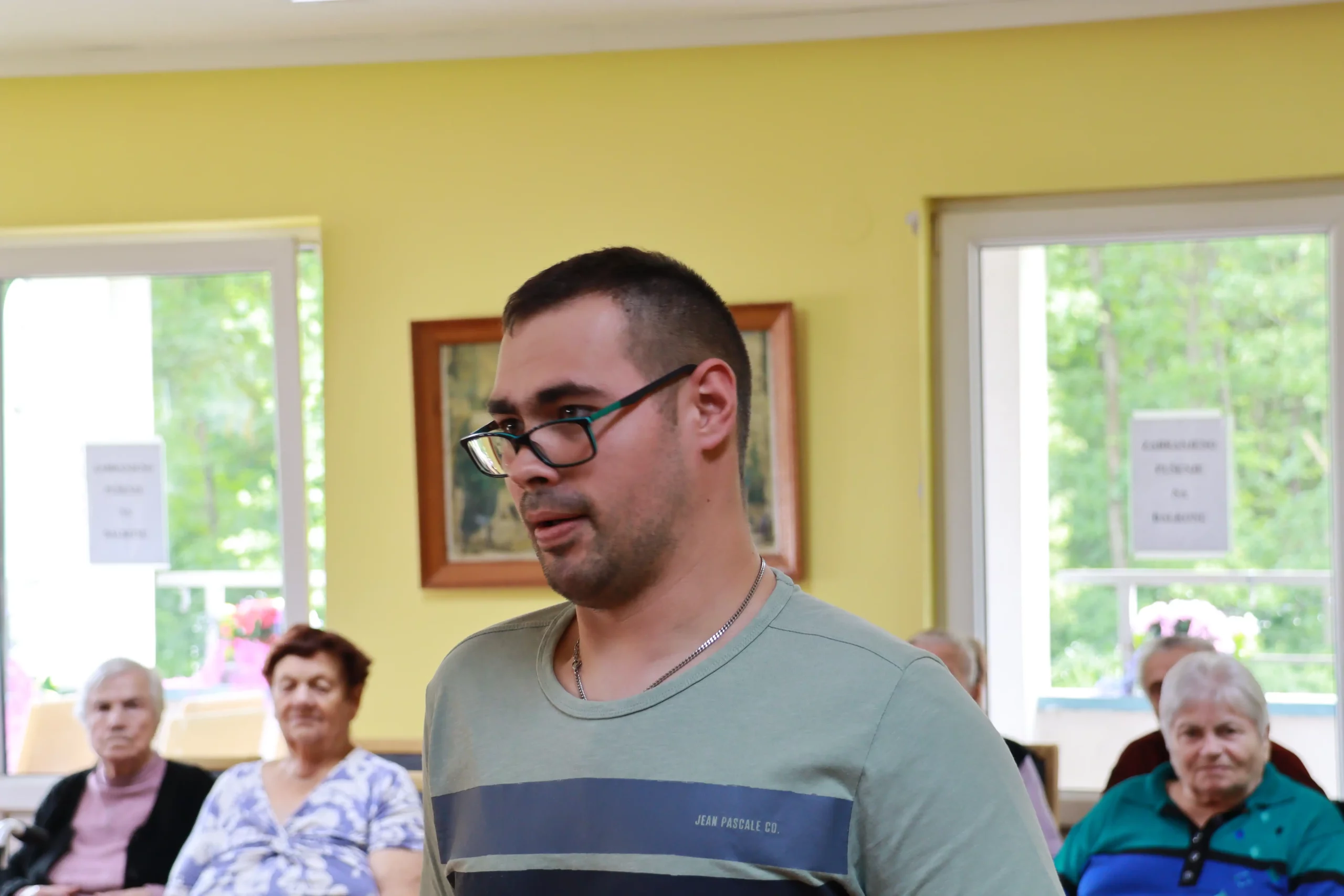 Udruga umirovljenika Preloga posjetila Dom za starije Strahija (12) Udruga umirovljenika Preloga posjetila Dom za starije Strahija (12)