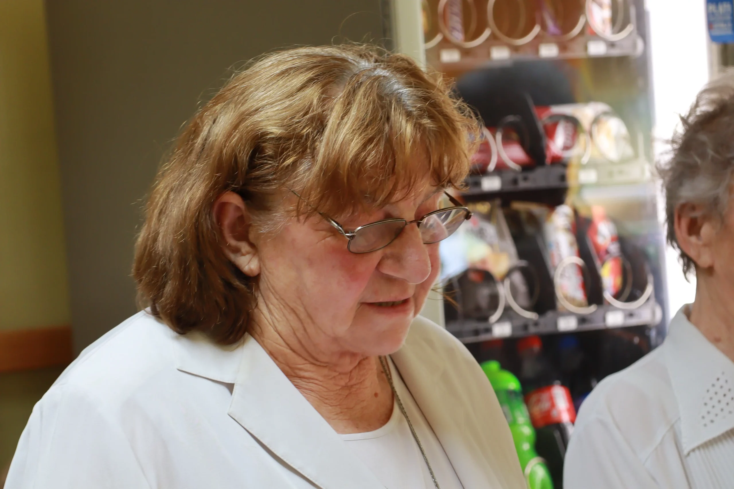 Udruga umirovljenika Preloga posjetila Dom za starije Strahija (16) Udruga umirovljenika Preloga posjetila Dom za starije Strahija (16)