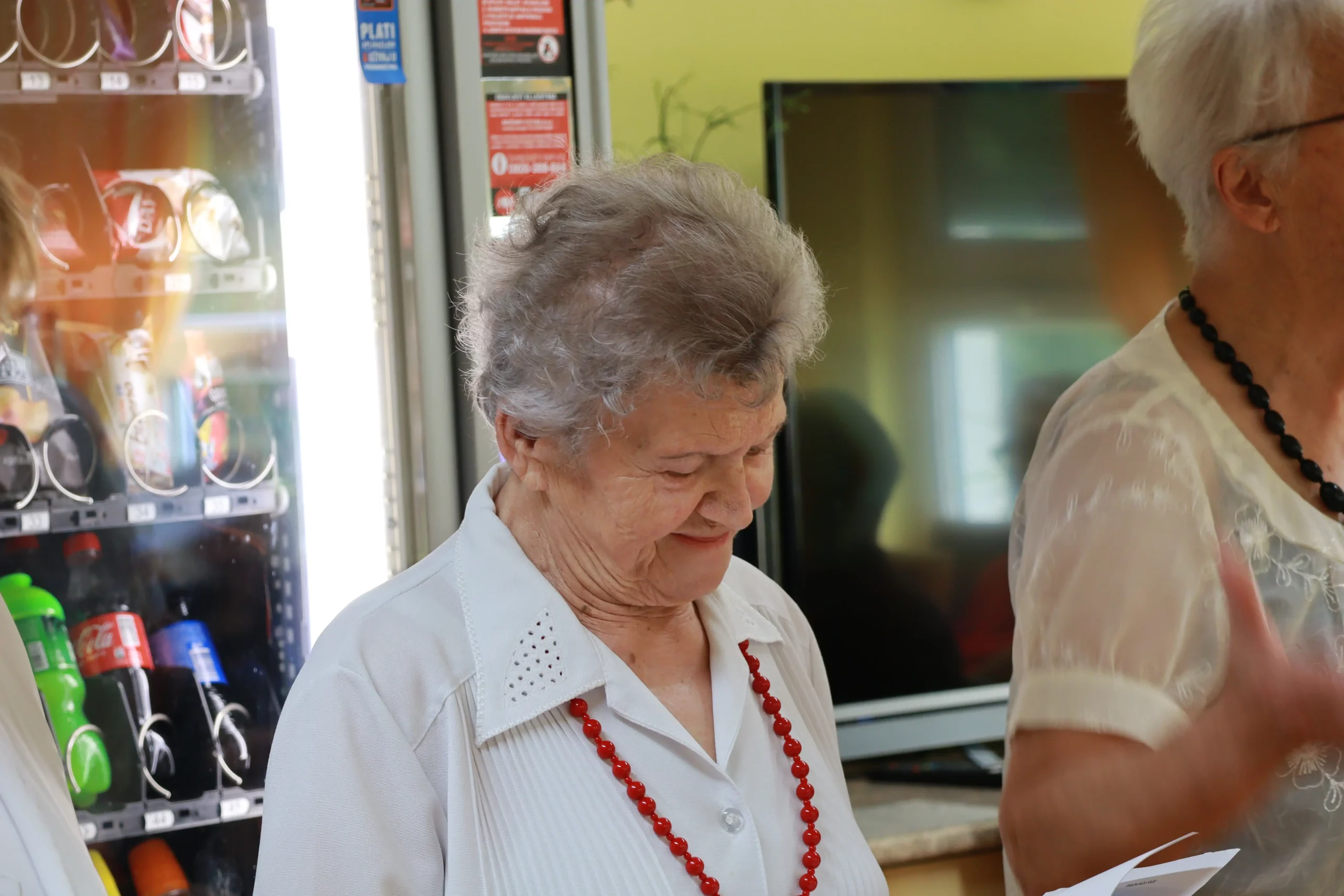 Udruga umirovljenika Preloga posjetila Dom za starije Strahija (4) Udruga umirovljenika Preloga posjetila Dom za starije Strahija (4)