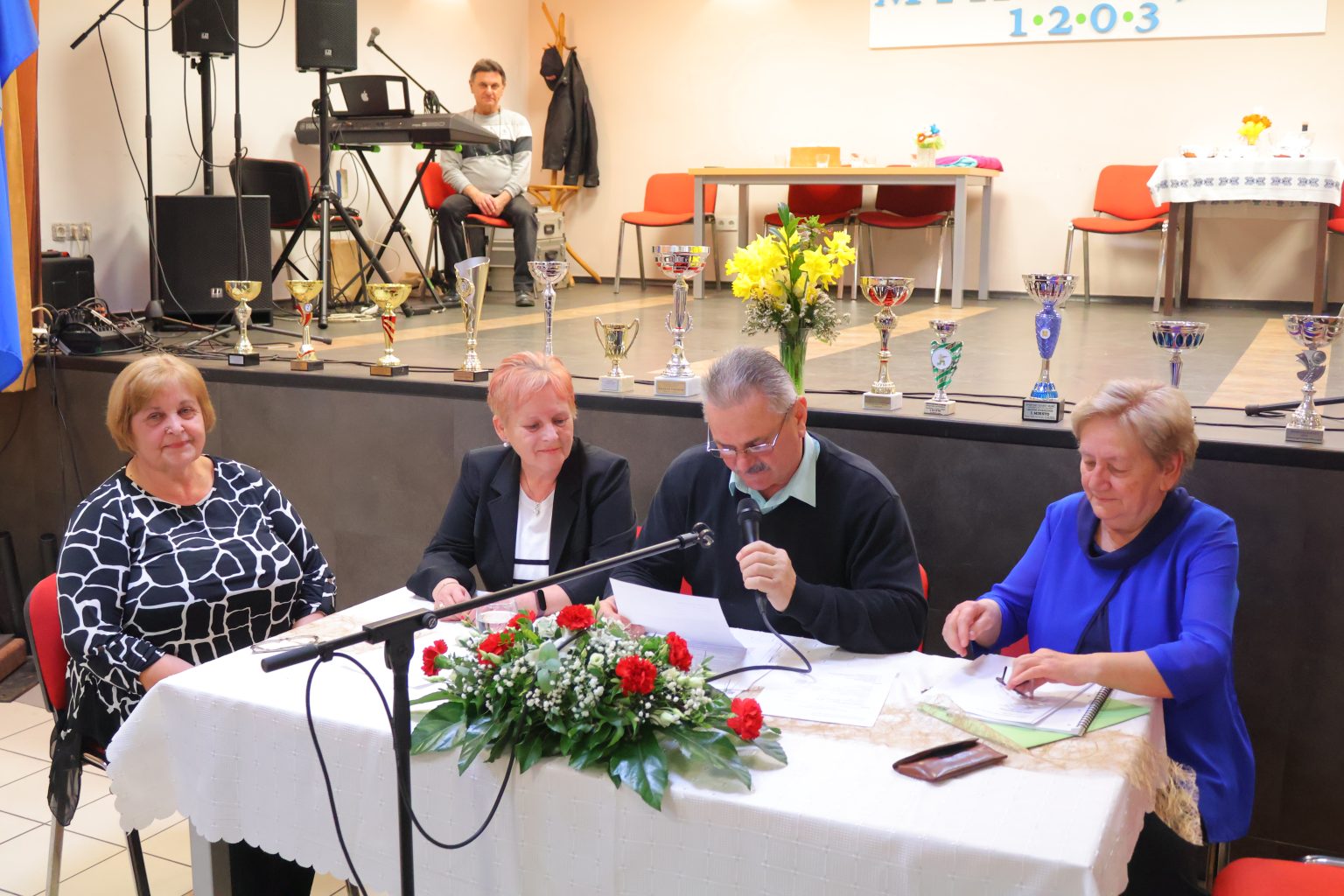 Udruga umirovljenika održala izbornu godišnju skupštinu (10)