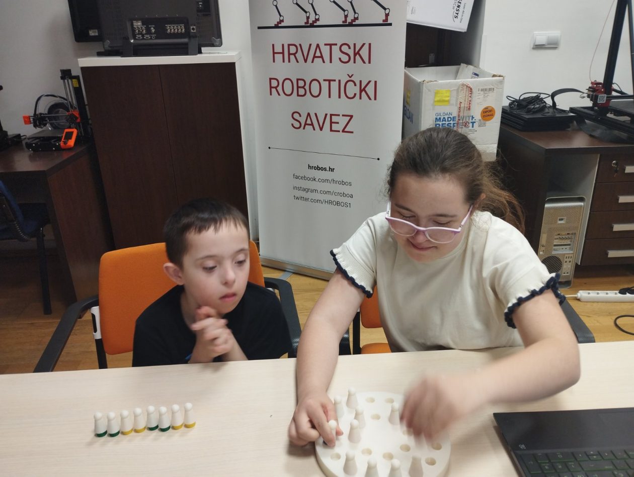 Udruga za sindrom Down Međimurske županije stem radionica (24)