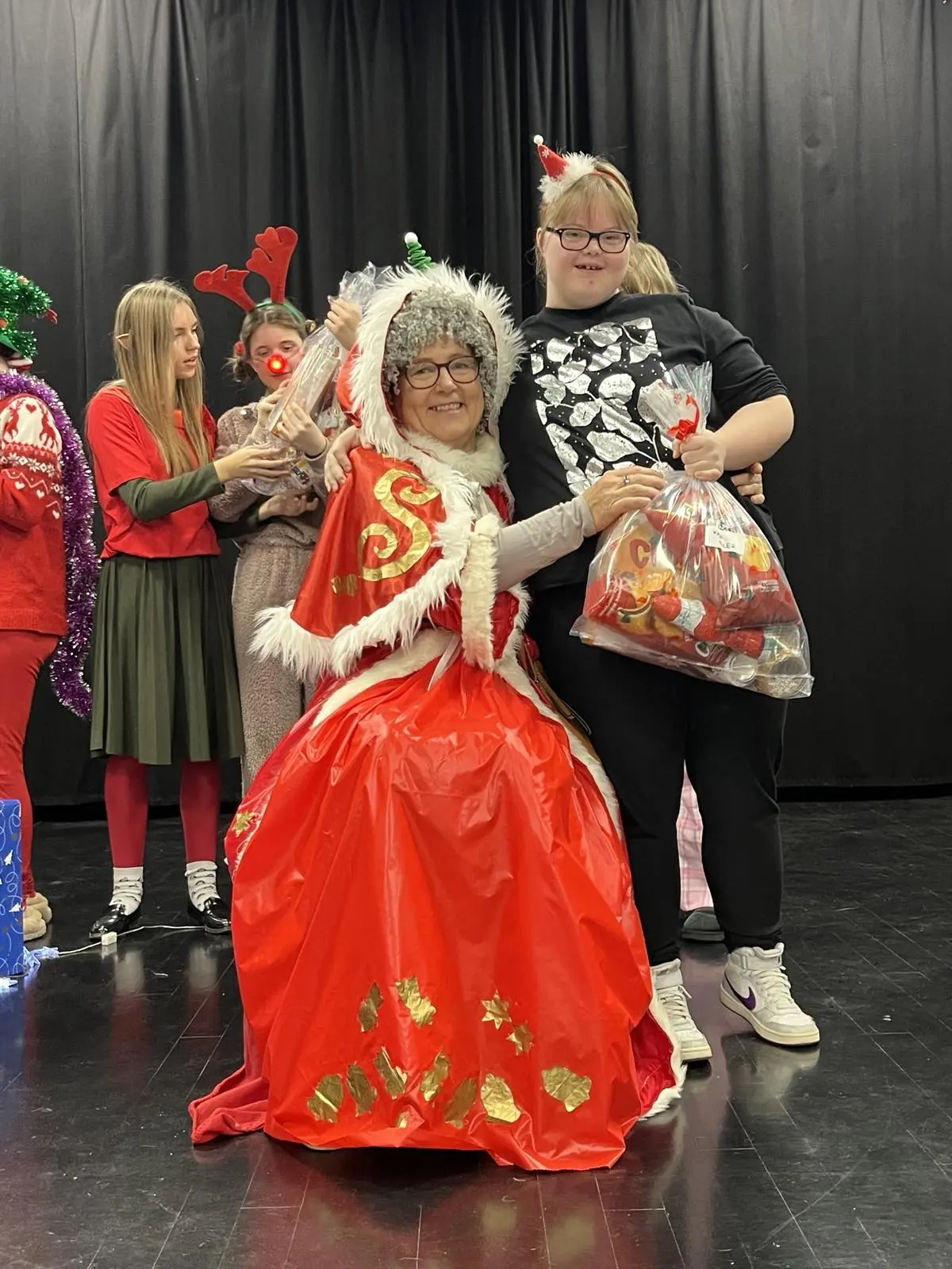 Udruga za sindrom dowm MŽ božićno druženje (28)