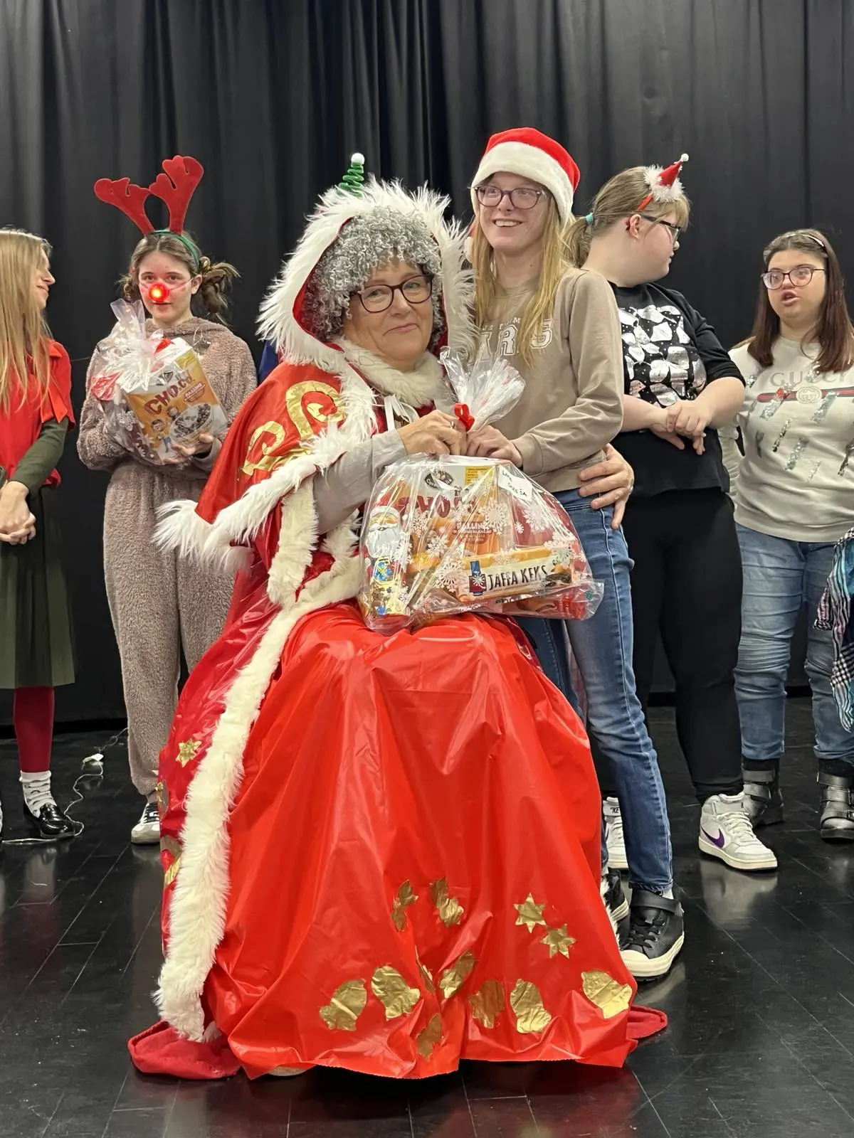 Udruga za sindrom dowm MŽ božićno druženje (37)