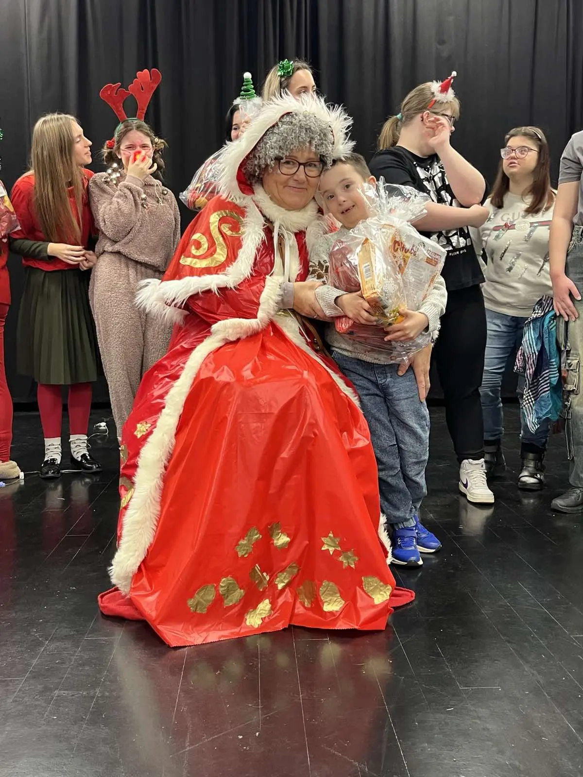 Udruga za sindrom dowm MŽ božićno druženje (39)