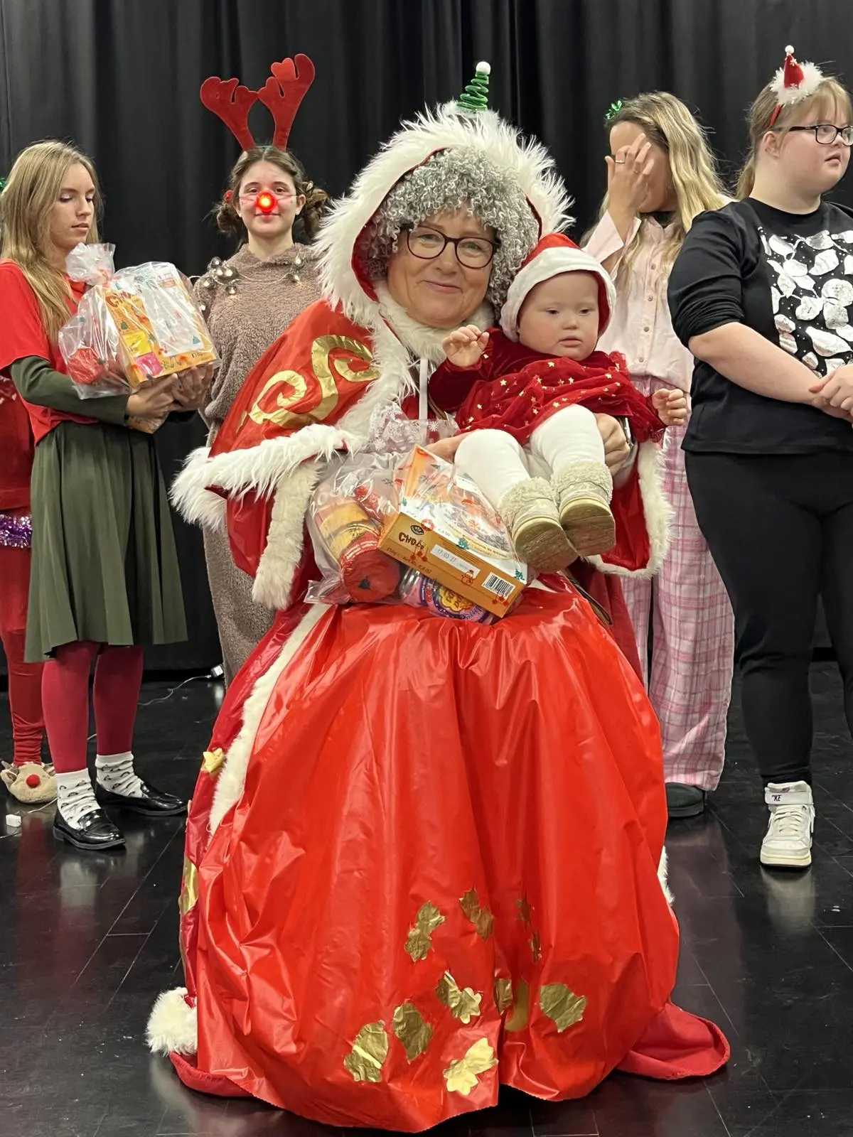 Udruga za sindrom dowm MŽ božićno druženje (47)