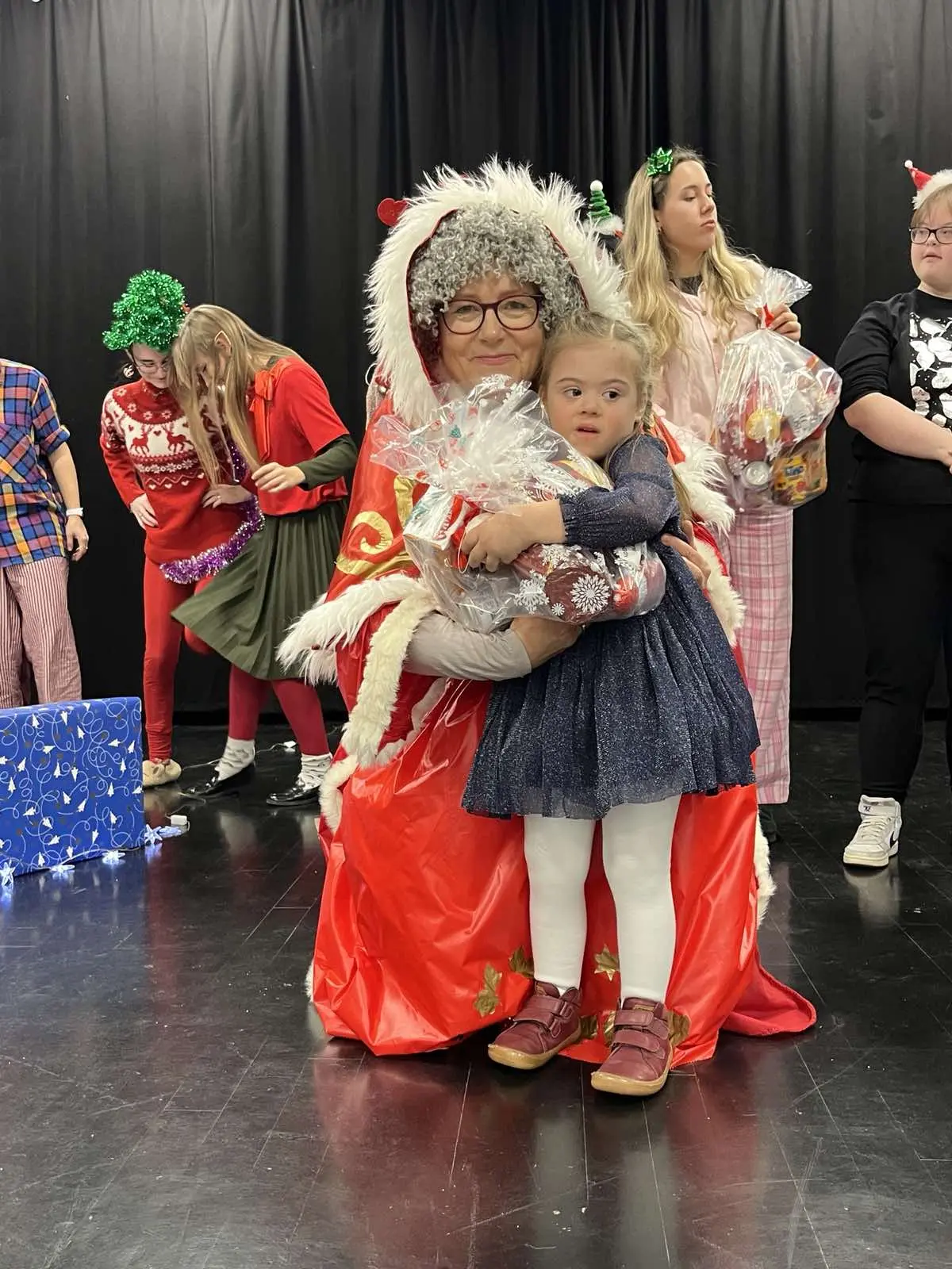 Udruga za sindrom dowm MŽ božićno druženje (49)