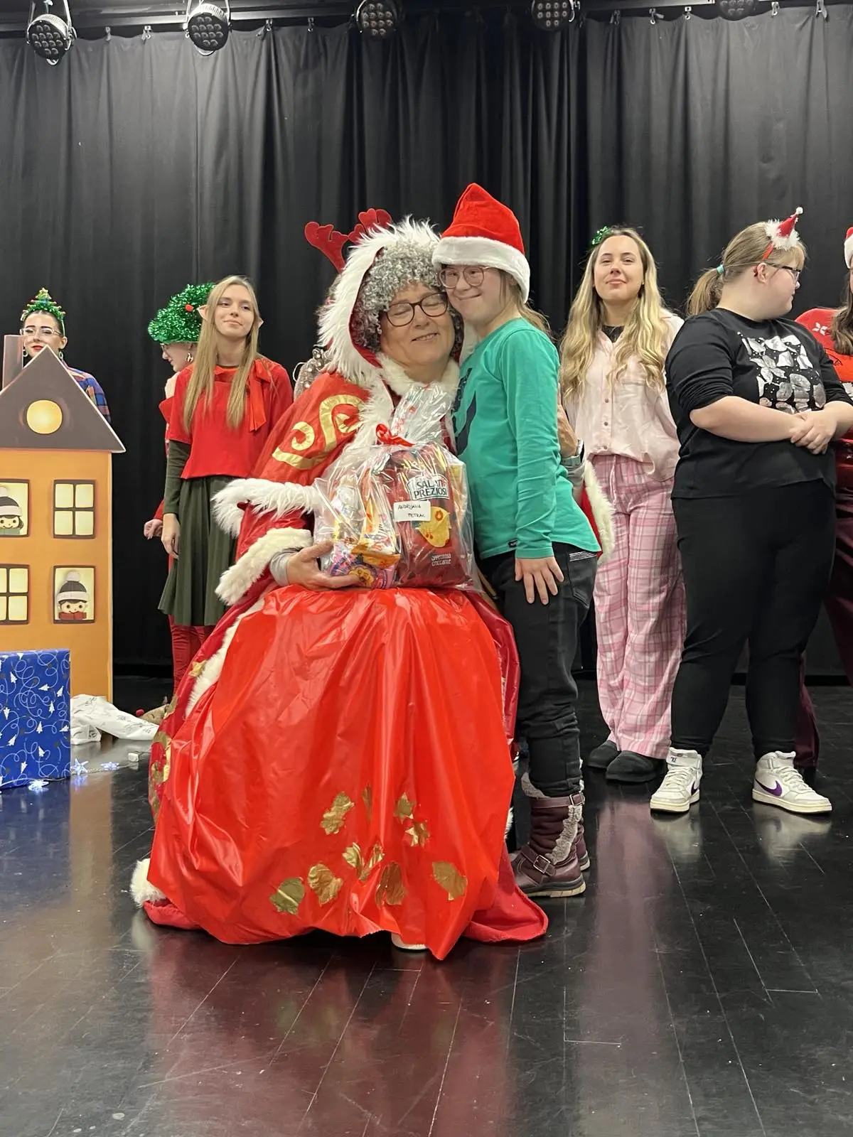 Udruga za sindrom dowm MŽ božićno druženje (50)