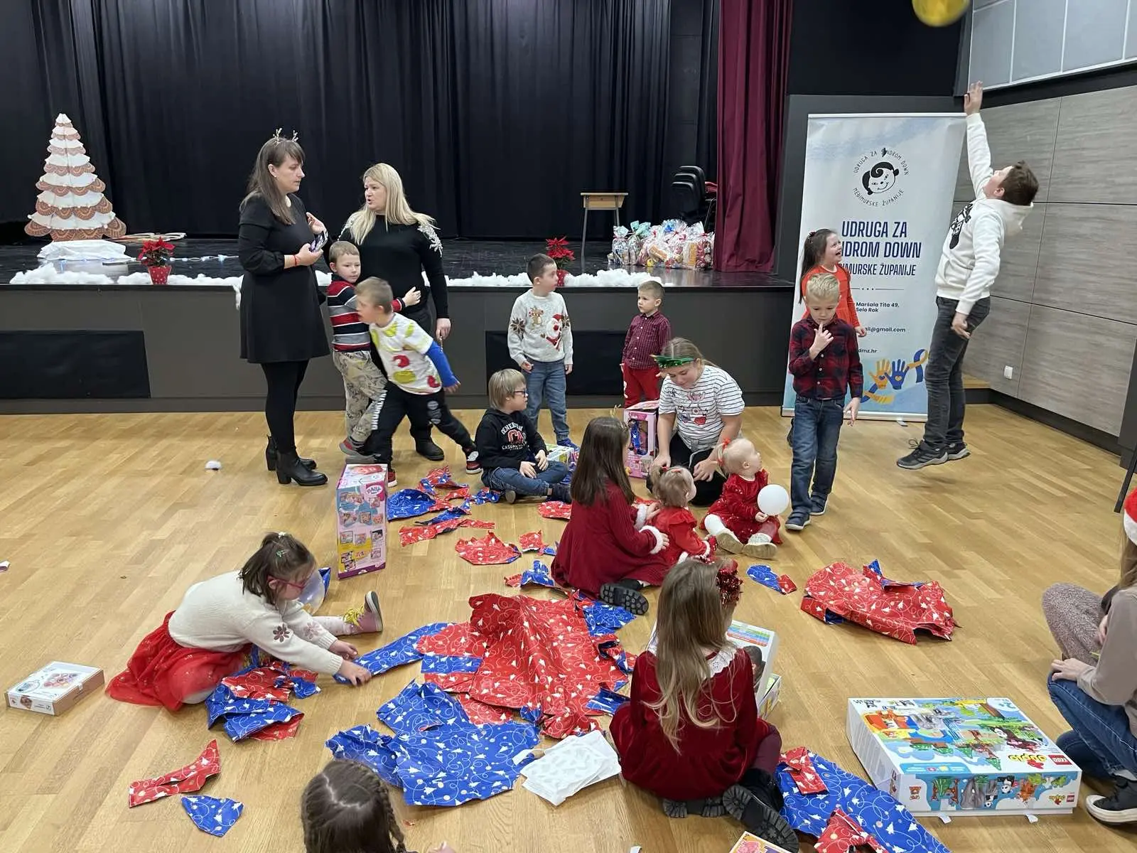 Udruga za sindrom dowm MŽ božićno druženje (6)