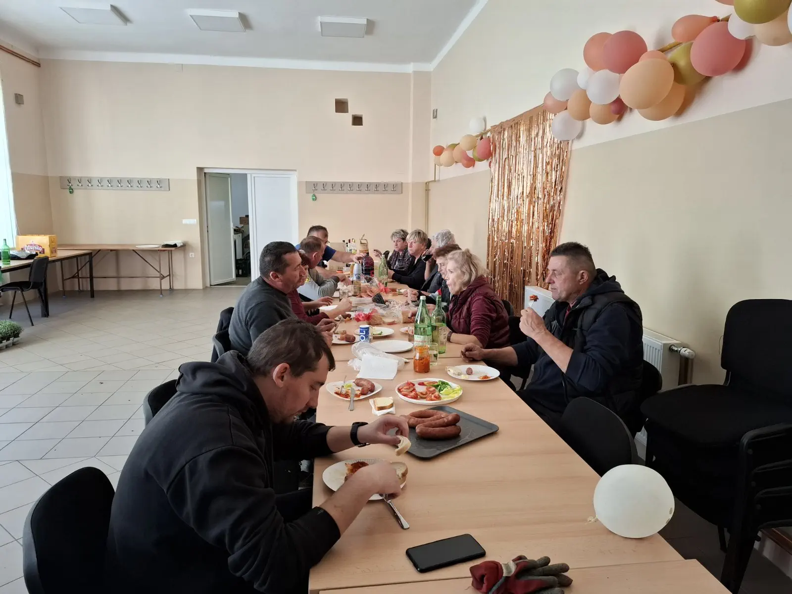 Udruga žena Črečan uspješno uredila okoliš oko kapelice u sklopu projekta ‘Zelena agenda’ (6) Udruga žena Črečan uspješno uredila okoliš oko kapelice u sklopu projekta ‘Zelena agenda’ (6)