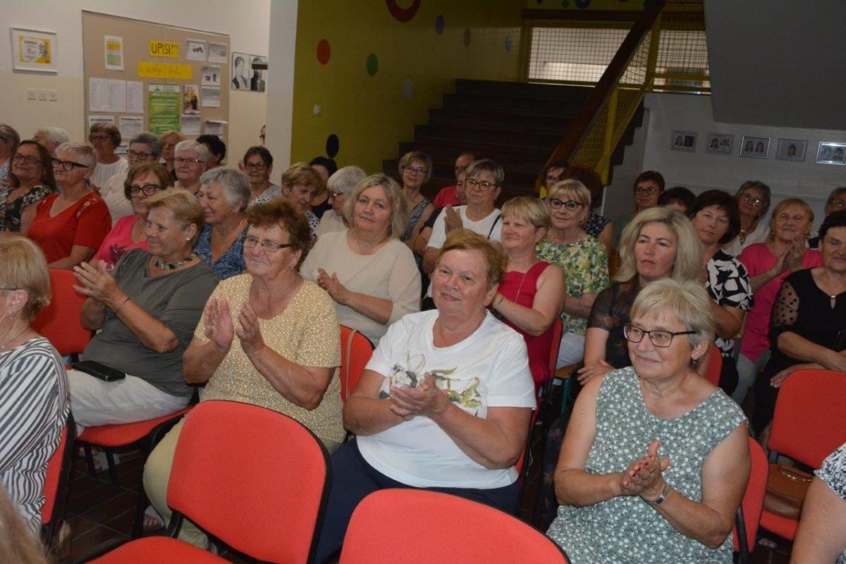 Udruga žena Donja Dubrava (30) Udruga žena Donja Dubrava (30)