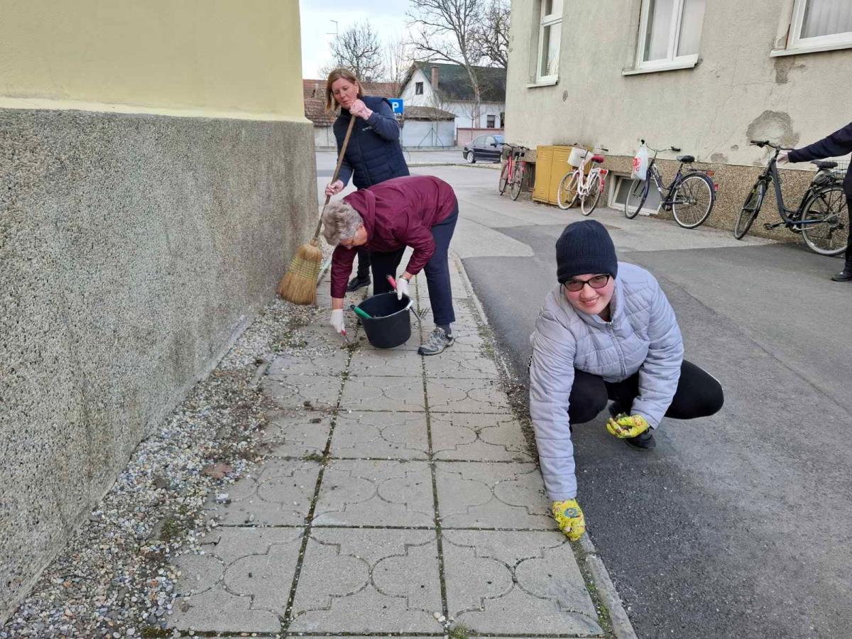 Udruga žena Donja Dubrava čišćenje (7)