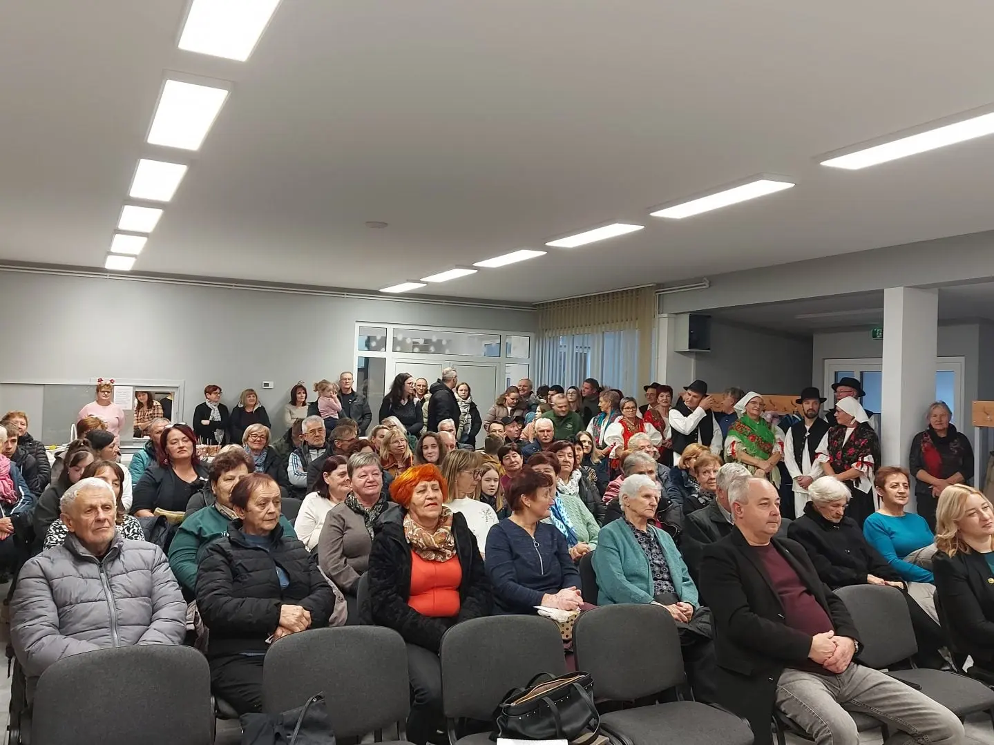 Udruga žena Krištanovec – advent (15) Udruga žena Krištanovec – advent (15)