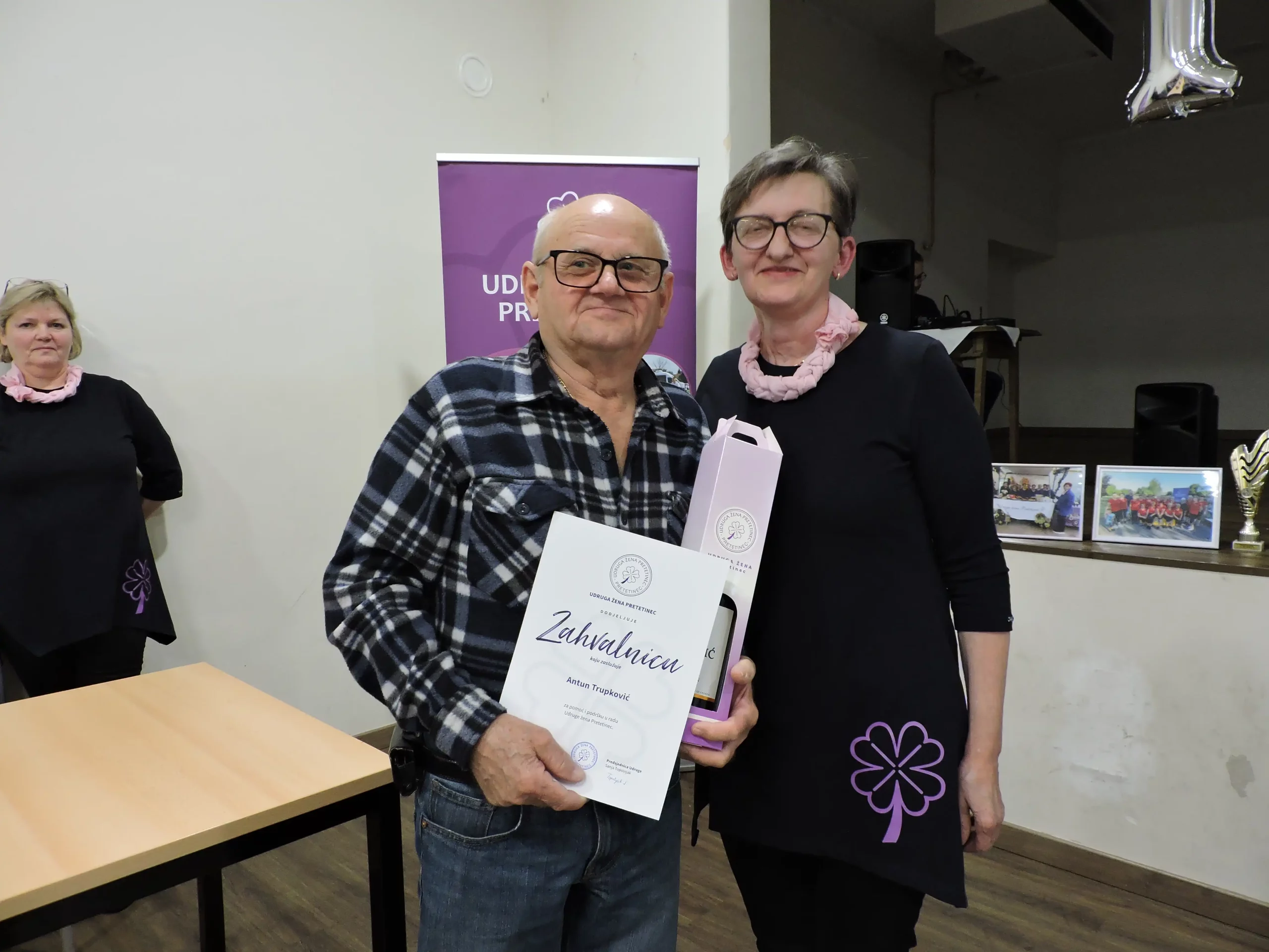 Udruga žena Pretetinec (3) Udruga žena Pretetinec (3)