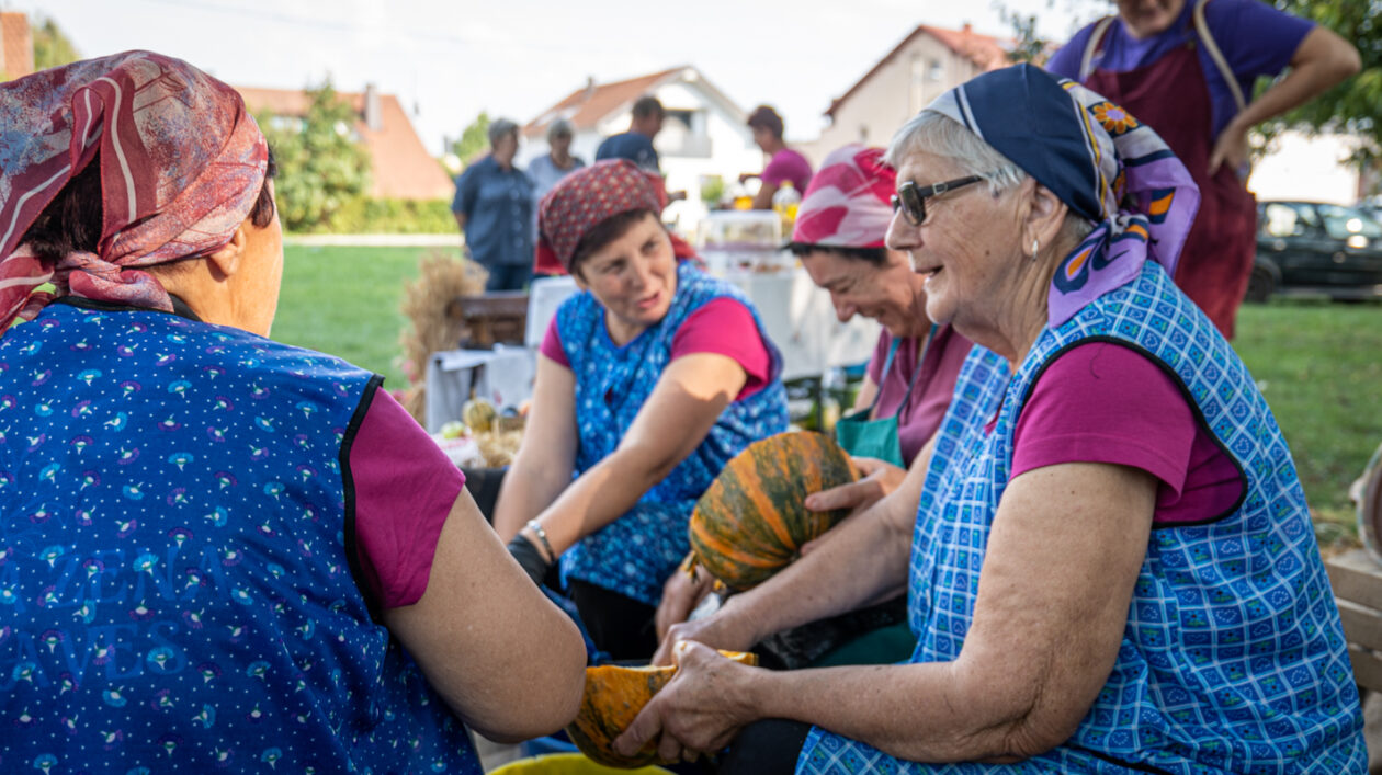 Udruga žena Savska Ves 1309-114