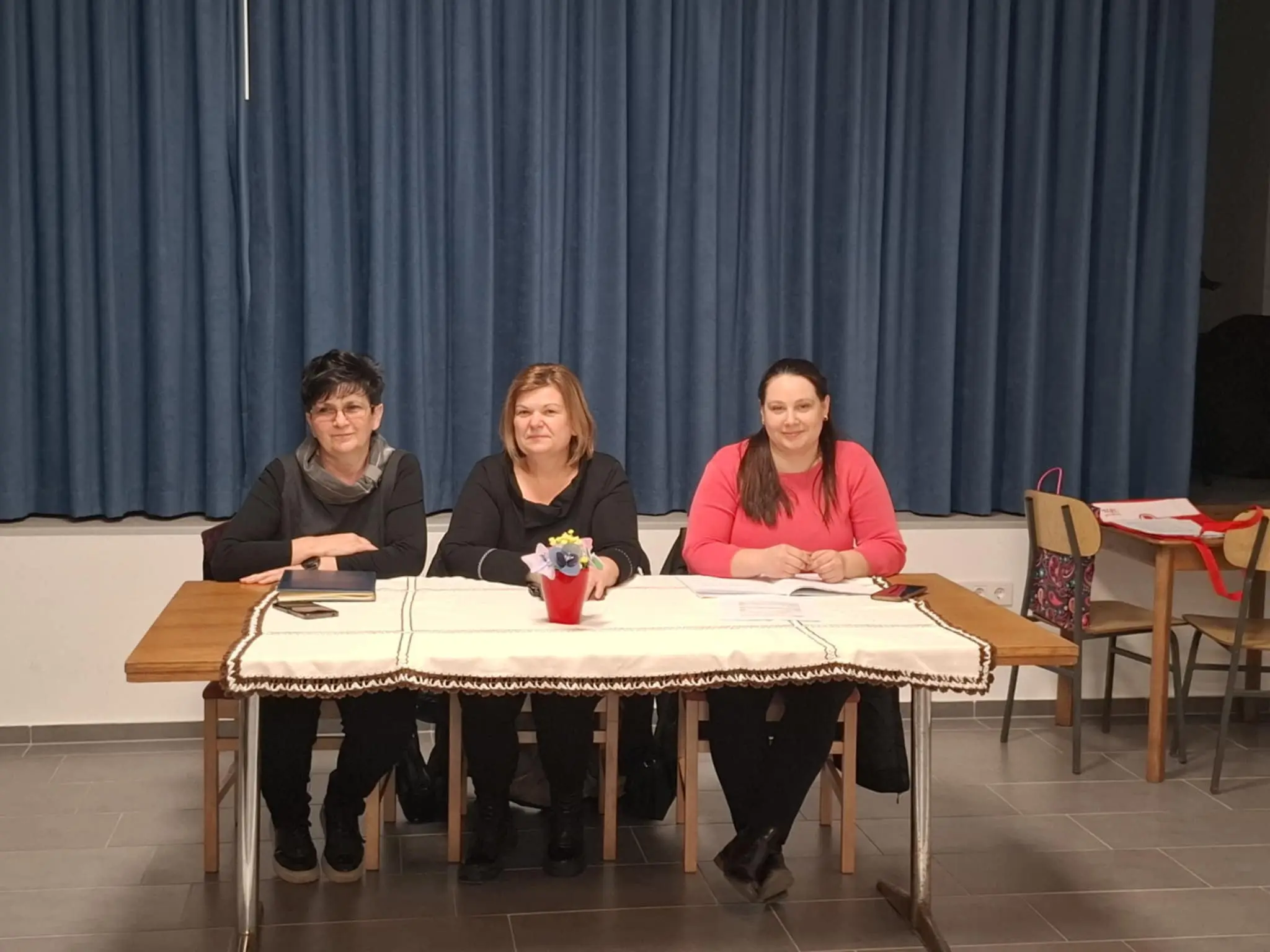 Udruga žena Sivica (1) Udruga žena Sivica (1)