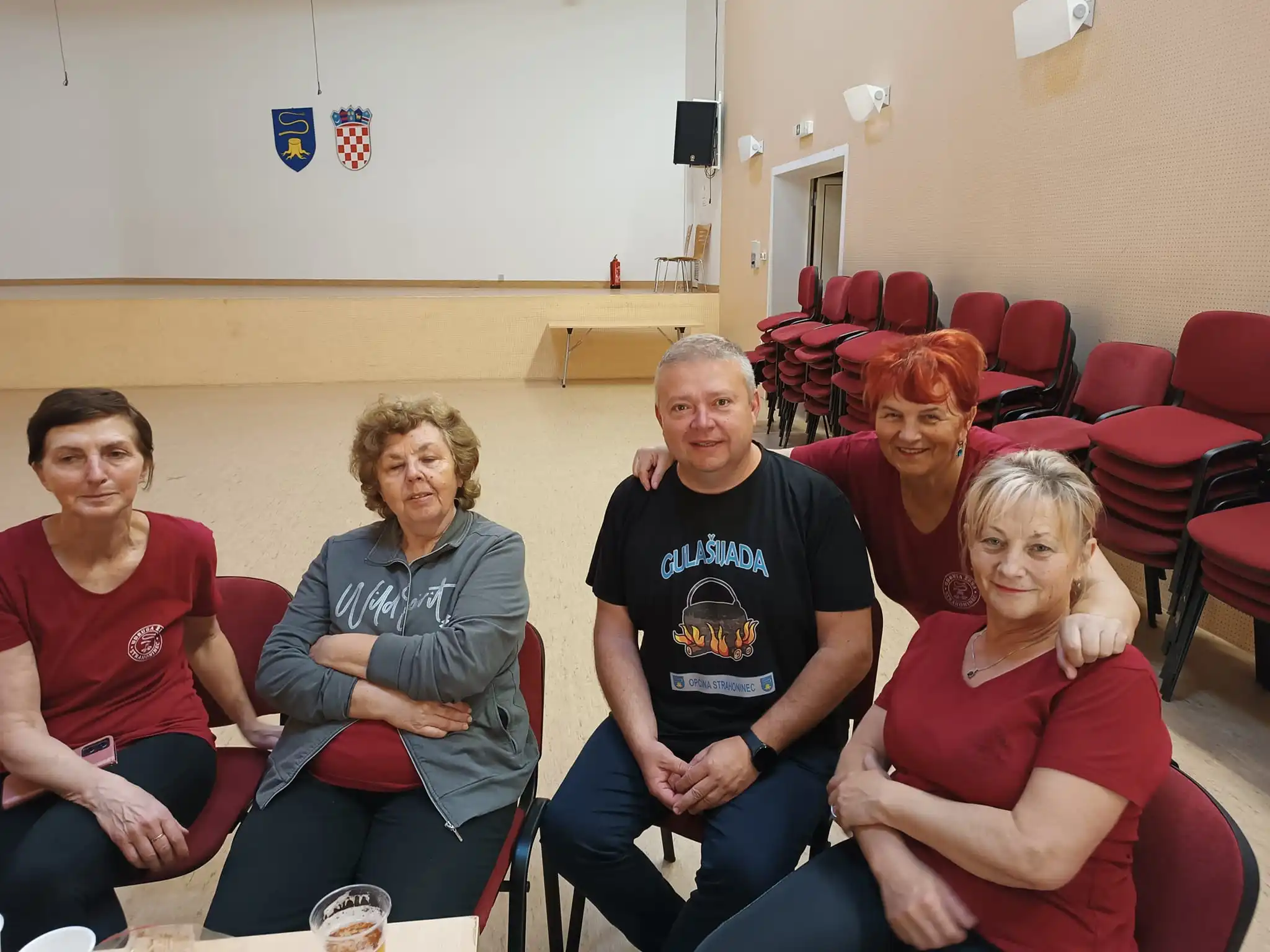 Udruga žena Strahoninec – proljetno uređivanje općine (1)