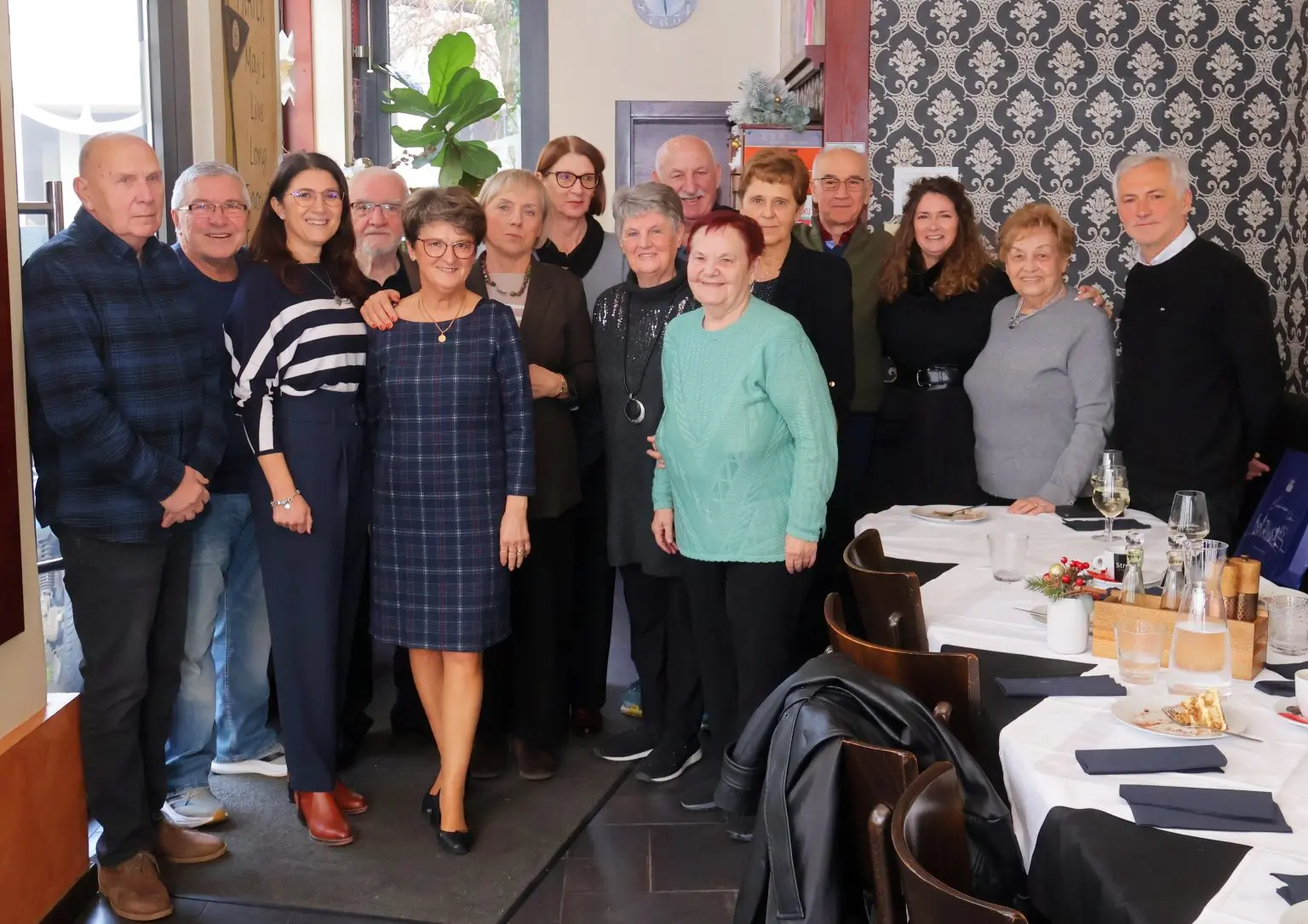 Umirovljeni djelatnici Gradska uprava (19) Umirovljeni djelatnici Gradska uprava (19)