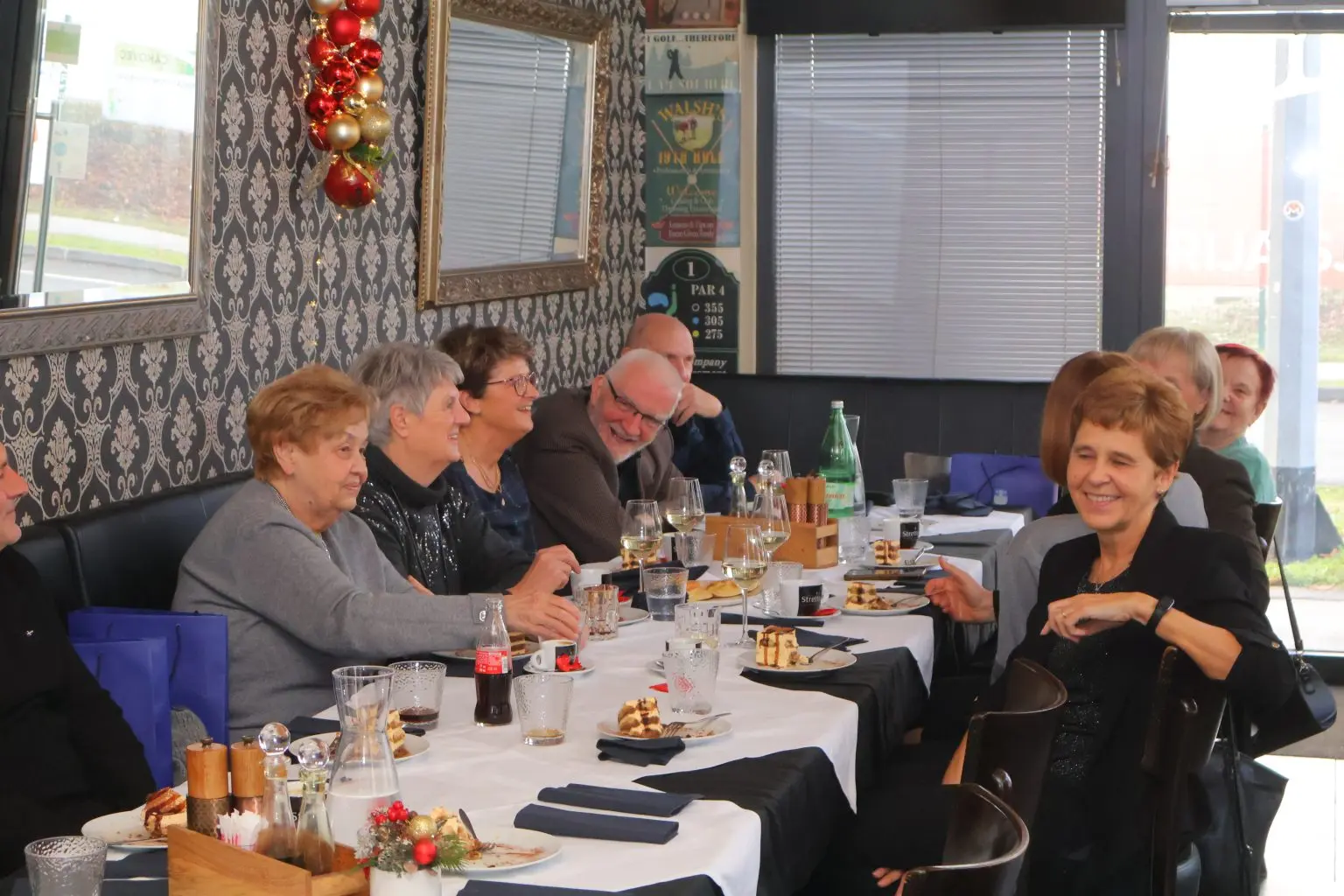 Umirovljeni djelatnici Gradska uprava (20) Umirovljeni djelatnici Gradska uprava (20)