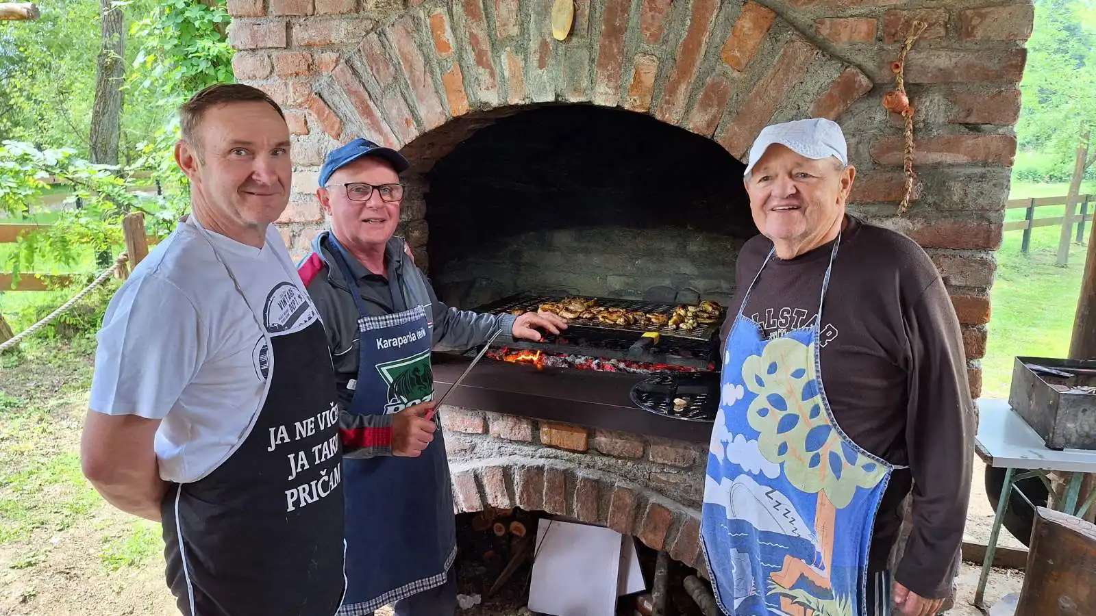 Umirovljeni policajci (5) Umirovljeni policajci (5)