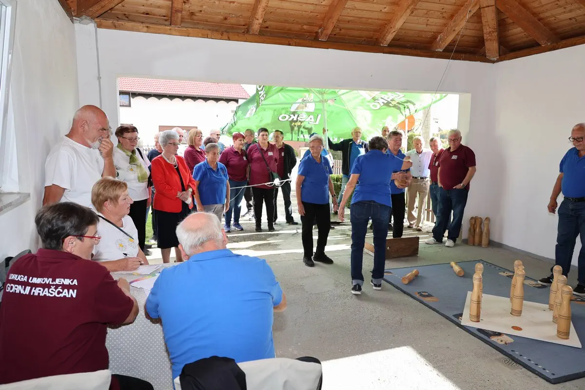 Umirovljenici Međimurja pokazali sportski duh na 23. sportskim igrama (14) Umirovljenici Međimurja pokazali sportski duh na 23. sportskim igrama (14)