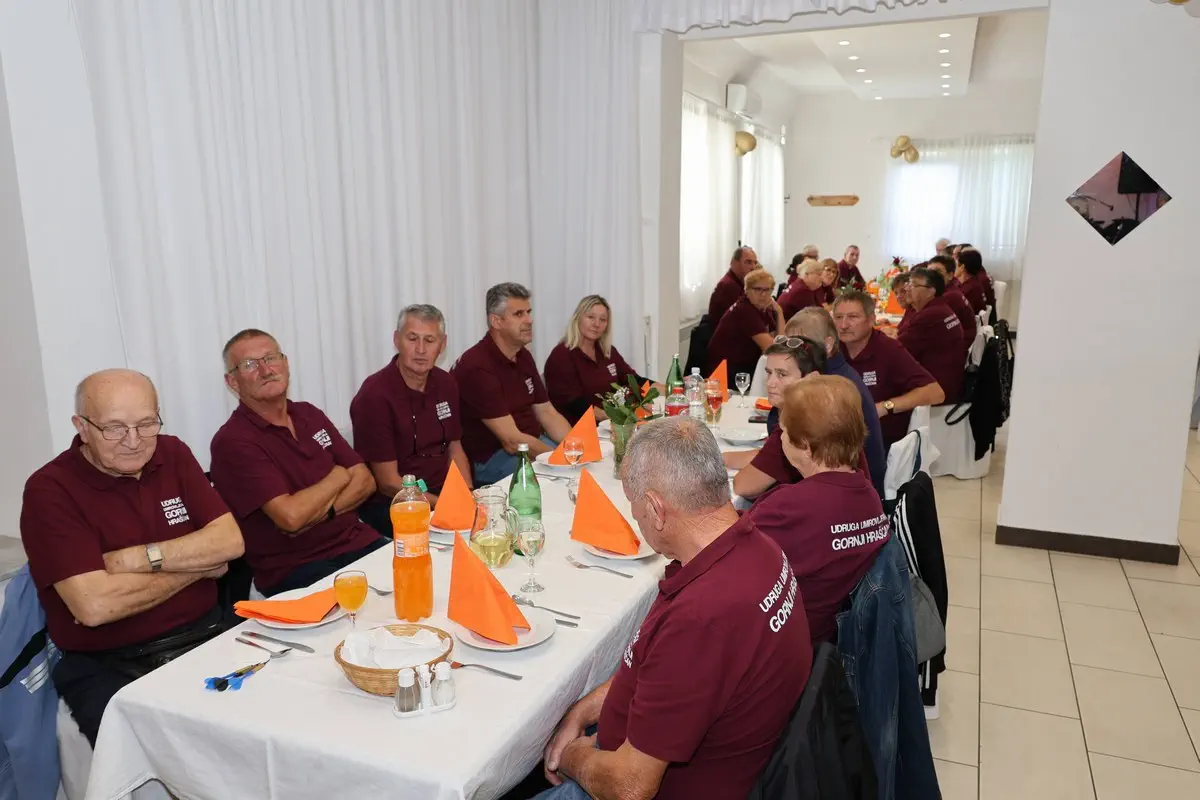 Umirovljenici Međimurja pokazali sportski duh na 23. sportskim igrama (4) Umirovljenici Međimurja pokazali sportski duh na 23. sportskim igrama (4)