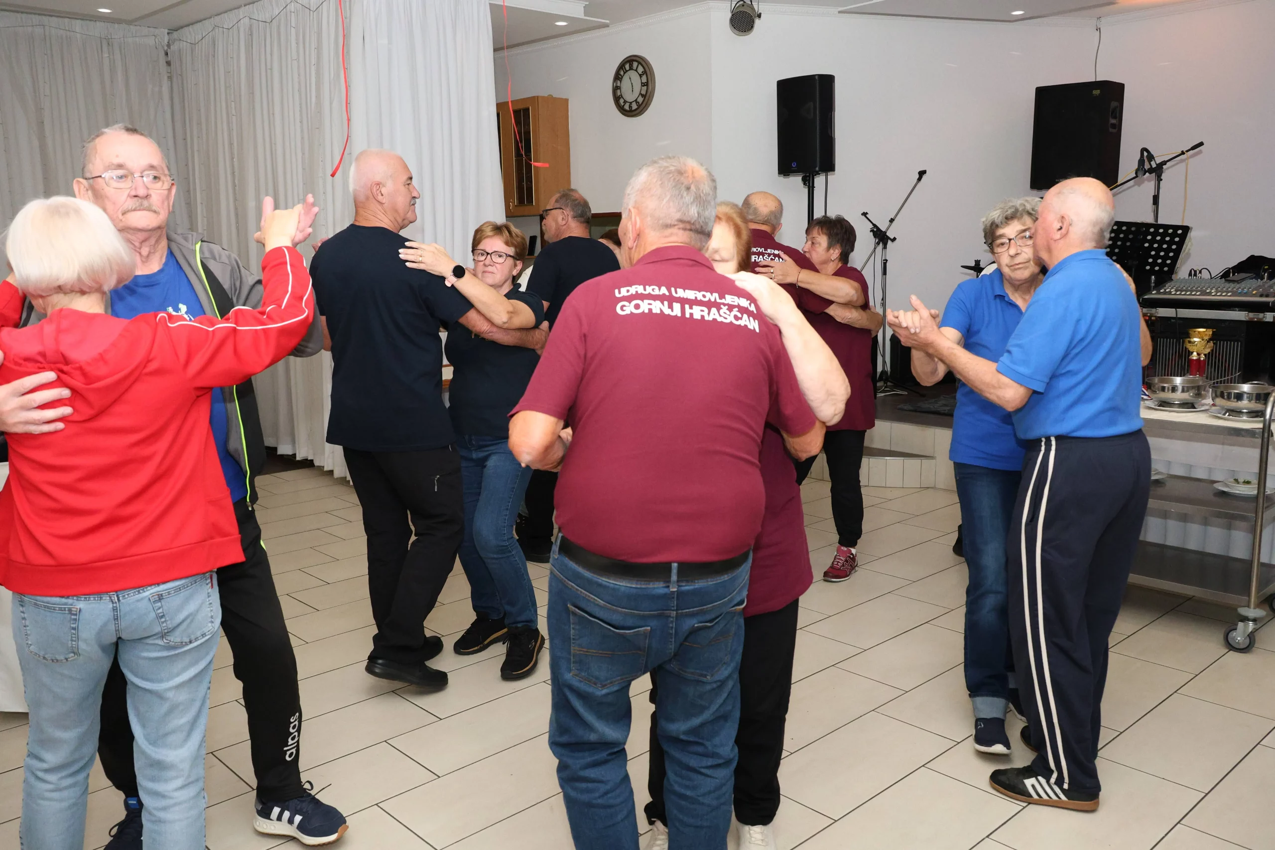 Umirovljenici Međimurja pokazali sportski duh na 23. sportskim igrama (44) Umirovljenici Međimurja pokazali sportski duh na 23. sportskim igrama (44)