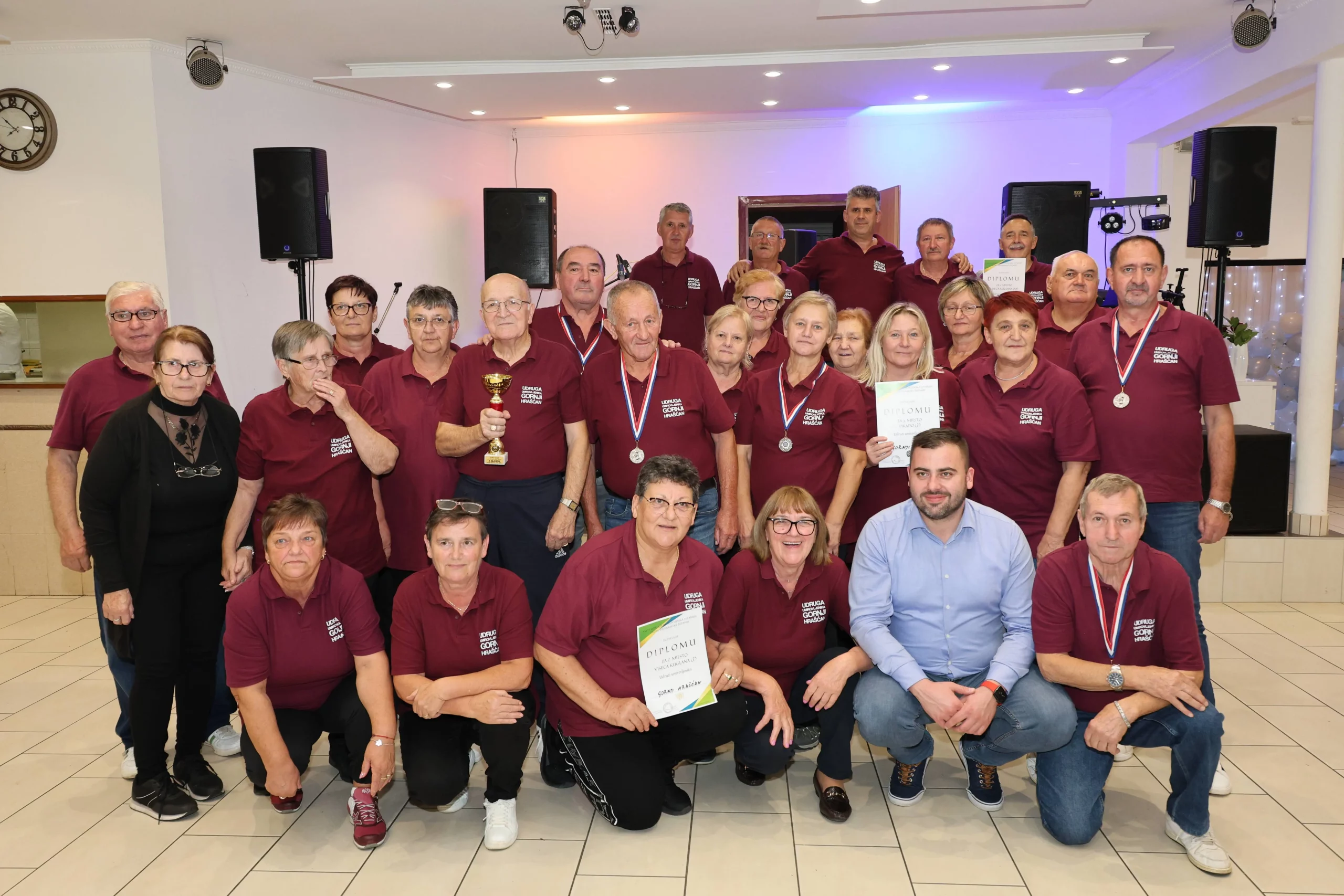 Umirovljenici Međimurja pokazali sportski duh na 23. sportskim igrama (49) Umirovljenici Međimurja pokazali sportski duh na 23. sportskim igrama (49)