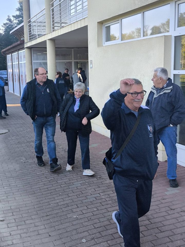 Umirovljenici pokazali kondiciju – 140 sudionika na nordijskom hodanju kroz Šenkovec i Knezovec (5)