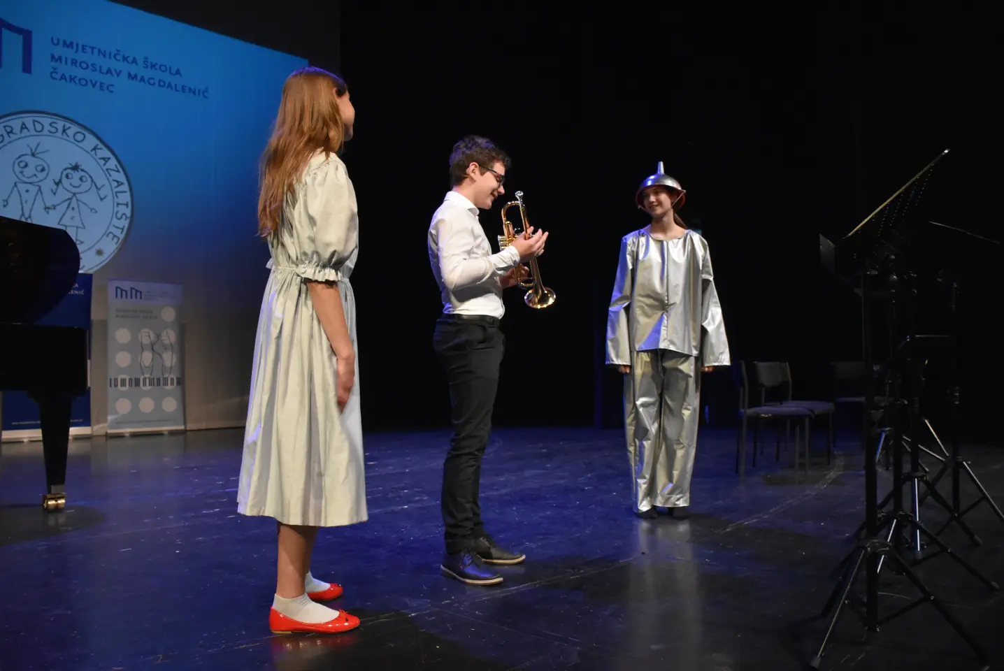 Umjetnička škola, Edukativni program (16)