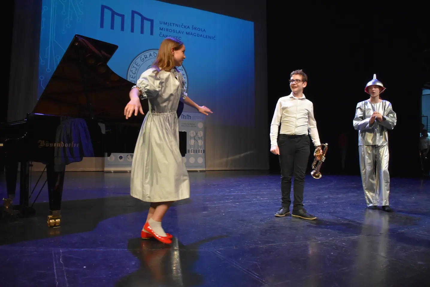 Umjetnička škola, Edukativni program (18)