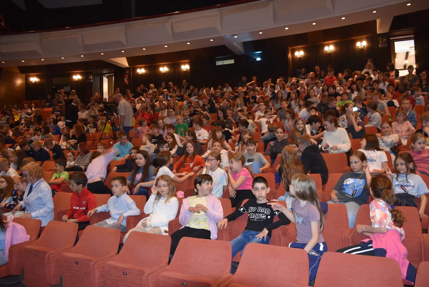 Umjetnička škola, Edukativni program (2)