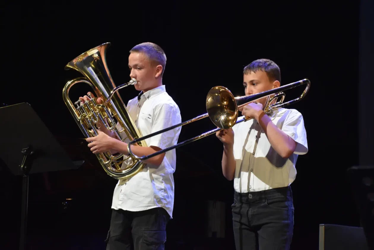 Umjetnička škola, Edukativni program (24)