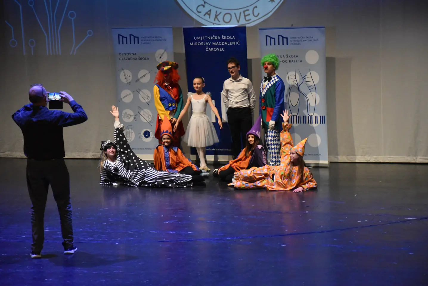 Umjetnička škola, Edukativni program (32)