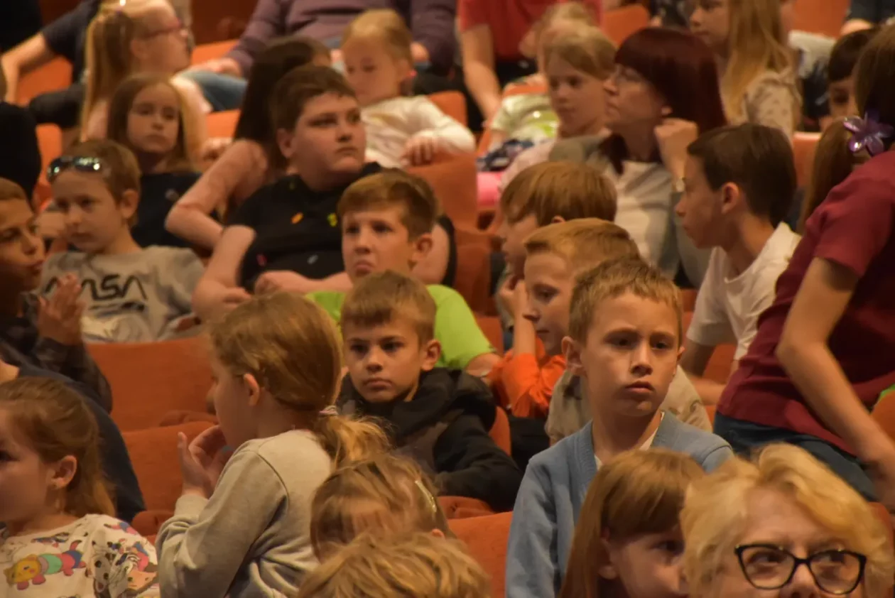 Umjetnička škola, Edukativni program (5)