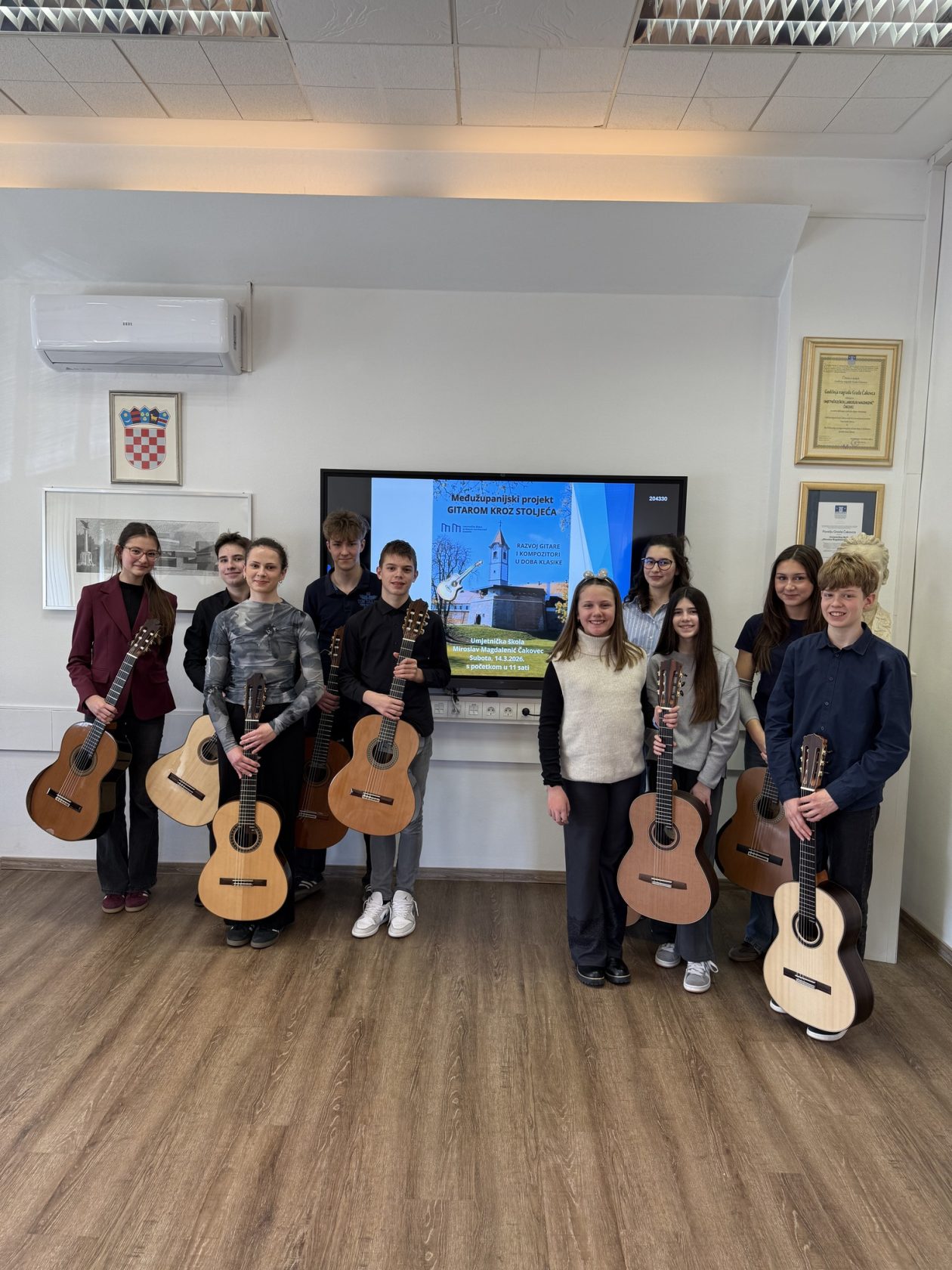 Umjetnička škola Miroslav Magdalenić Čakovec – gitara (1) Umjetnička škola Miroslav Magdalenić Čakovec – gitara (1)