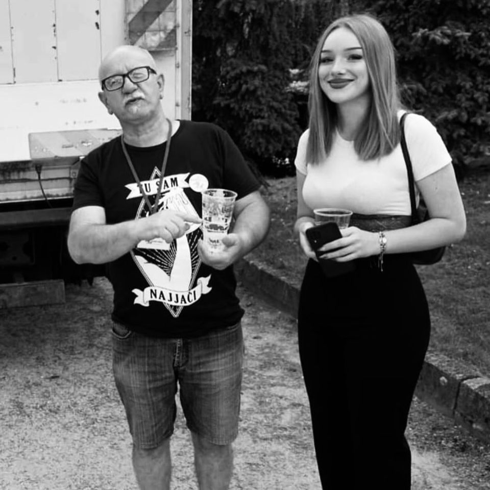 Unuka Emily emotivnom objavom oprostila se od djeda Damira Novaka (2)