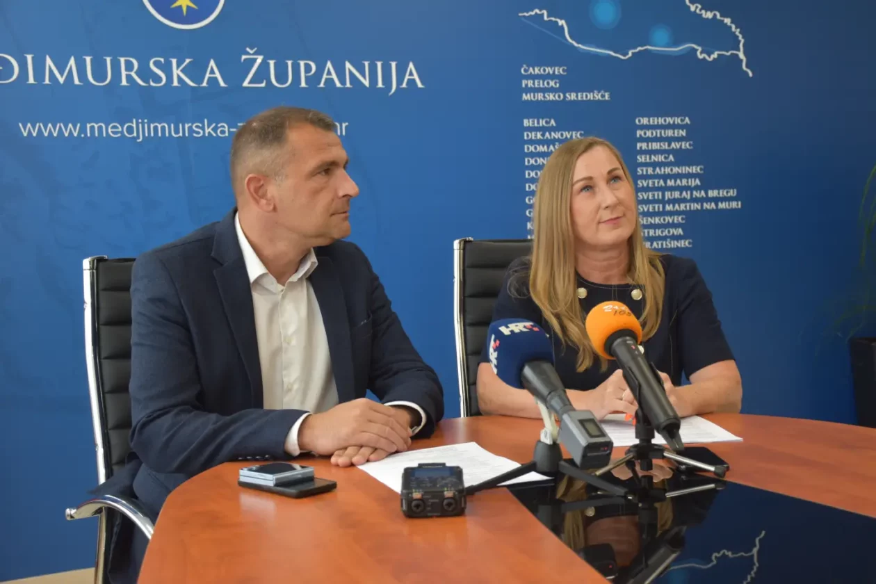 Upisi u srednje škole, Matija Posavec, Nives Kolarić Strah (1) Upisi u srednje škole, Matija Posavec, Nives Kolarić Strah (1)