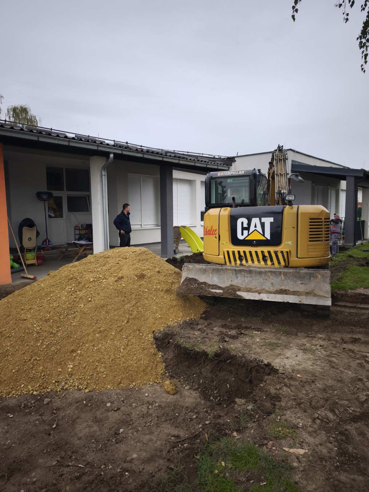 Uređenje igrališta DV Belica 2025 (2)