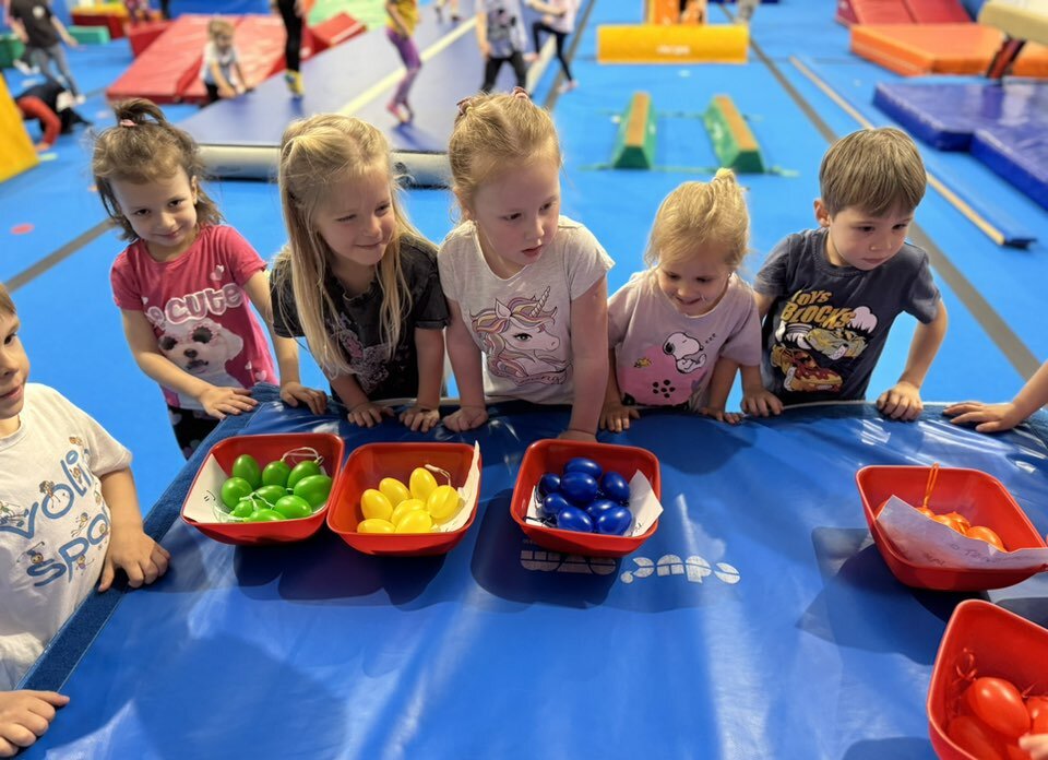 Uskrsna čarolija u Macanovom domu Trening potrage i pokreta za pamćenje (7) Uskrsna čarolija u Macanovom domu Trening potrage i pokreta za pamćenje (7)