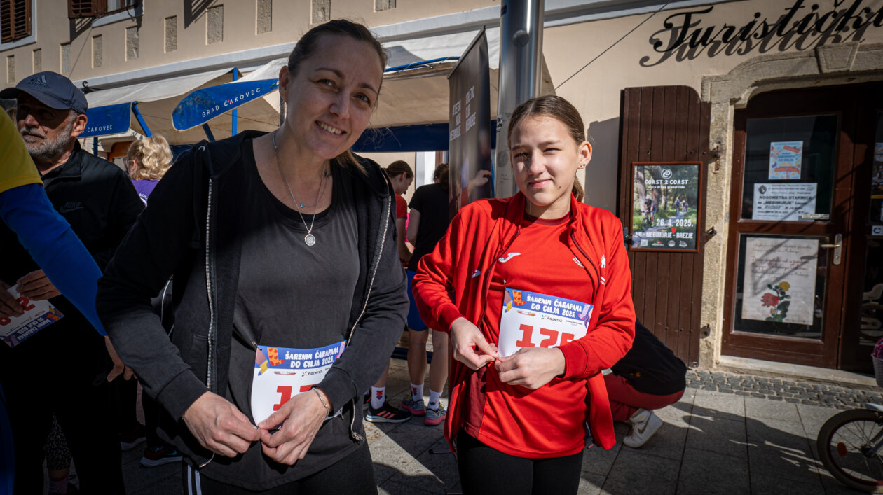 Utrka Šarenim čarapama do cilja-10