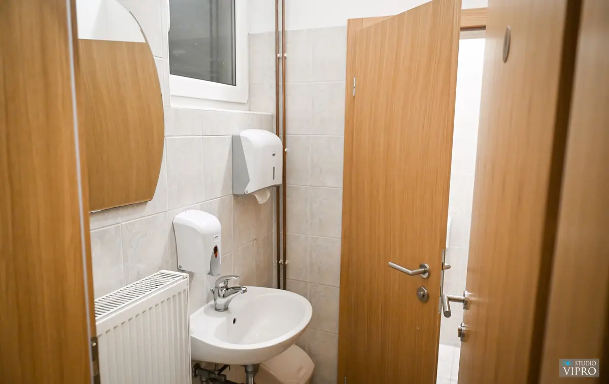 Uz nastup Vlatka Štampara otvoren obnovljeni Dom kulture u Cirkovljanu (17)