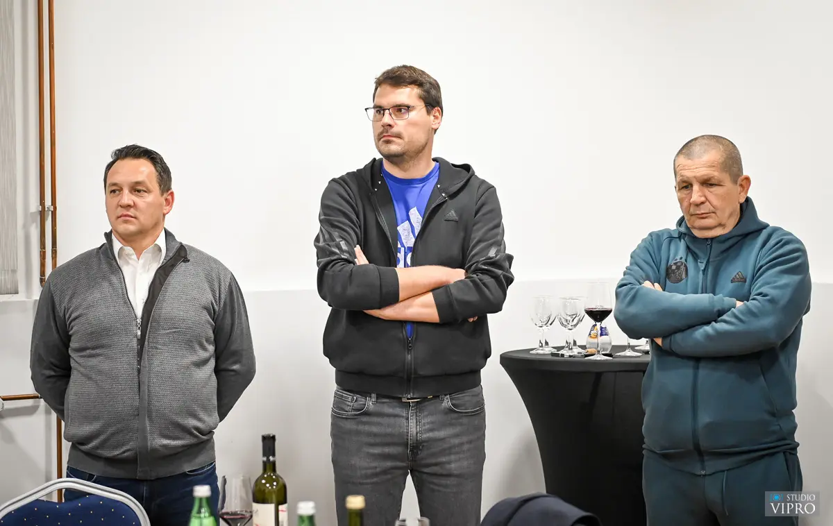 Uz nastup Vlatka Štampara otvoren obnovljeni Dom kulture u Cirkovljanu (19)