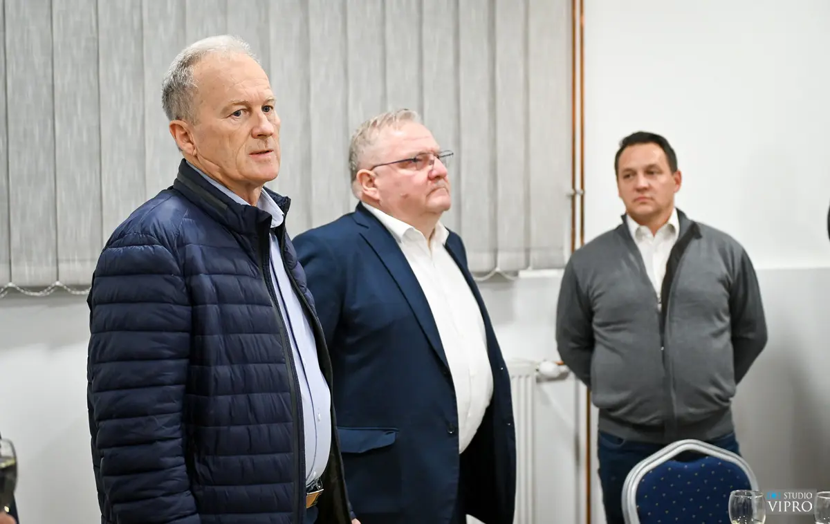 Uz nastup Vlatka Štampara otvoren obnovljeni Dom kulture u Cirkovljanu (22)